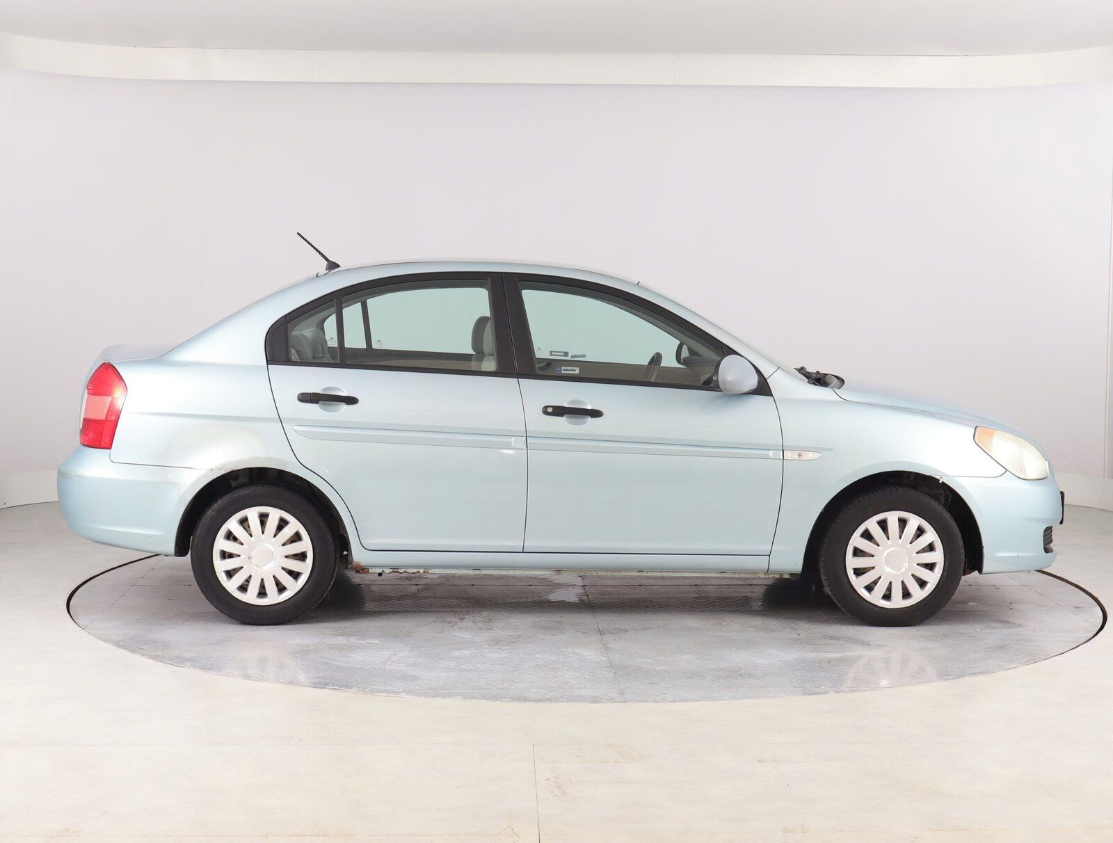 Hyundai Accent, 1.4i, Klima, za dobrou cenu - fotka 6