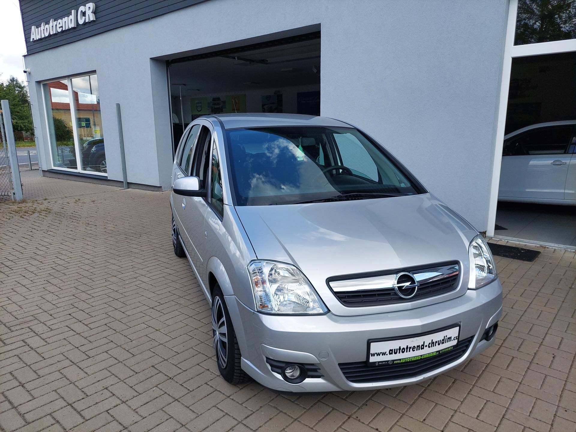Opel Meriva, 1.6i-16v automat - fotka 3