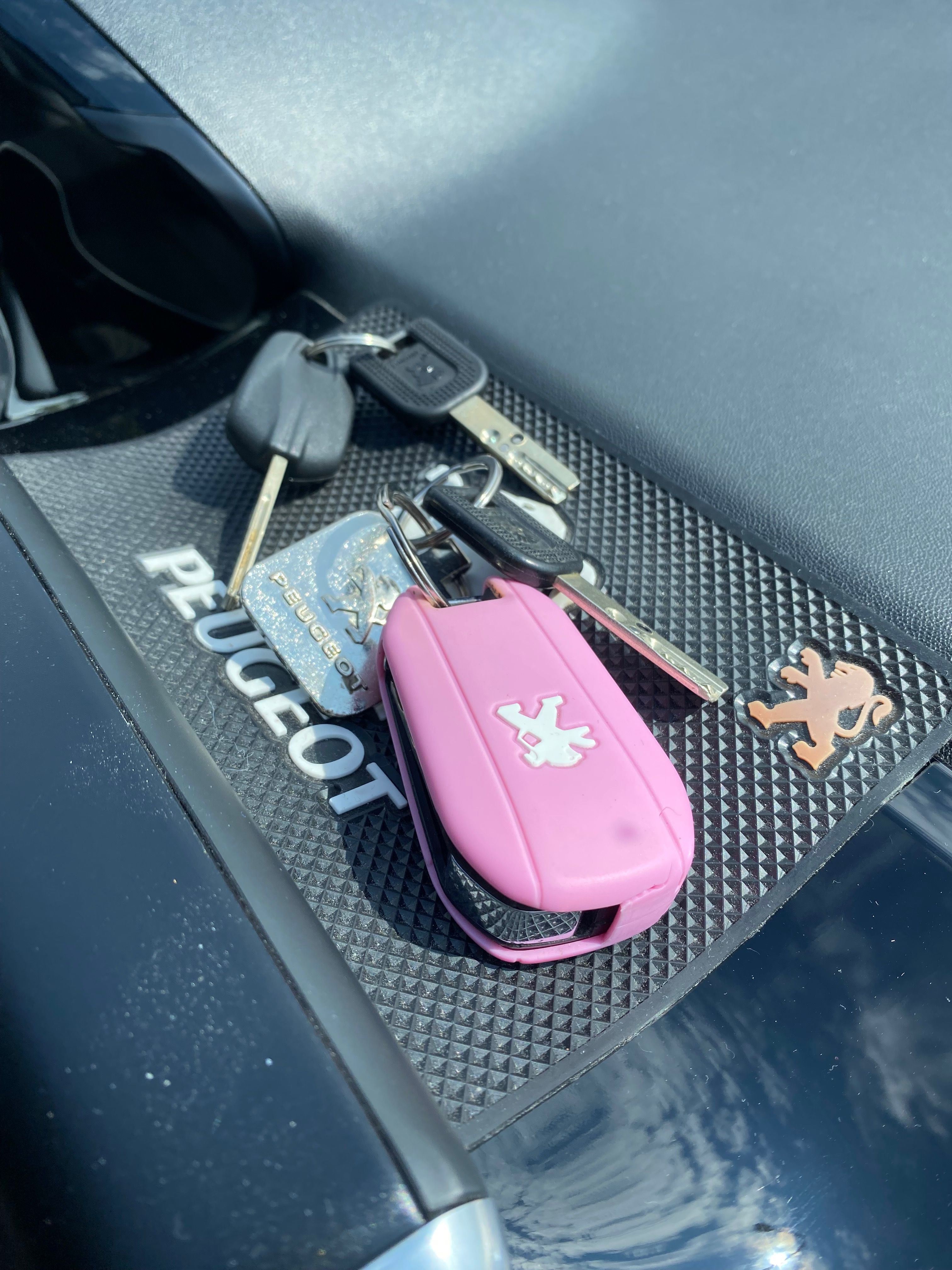 Peugeot 2008, Peugeot 2008, servisováno - fotka 6