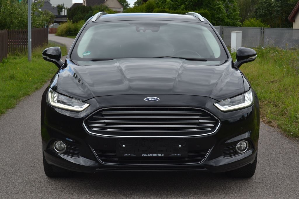 Ford Mondeo, 2.0 TDCI 132kW Titanium LED - fotka 6