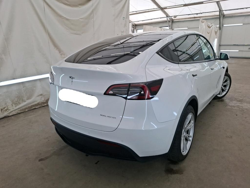 Tesla Model Y, AWD Long Range    PŘIPRAVUJEME - fotka 4