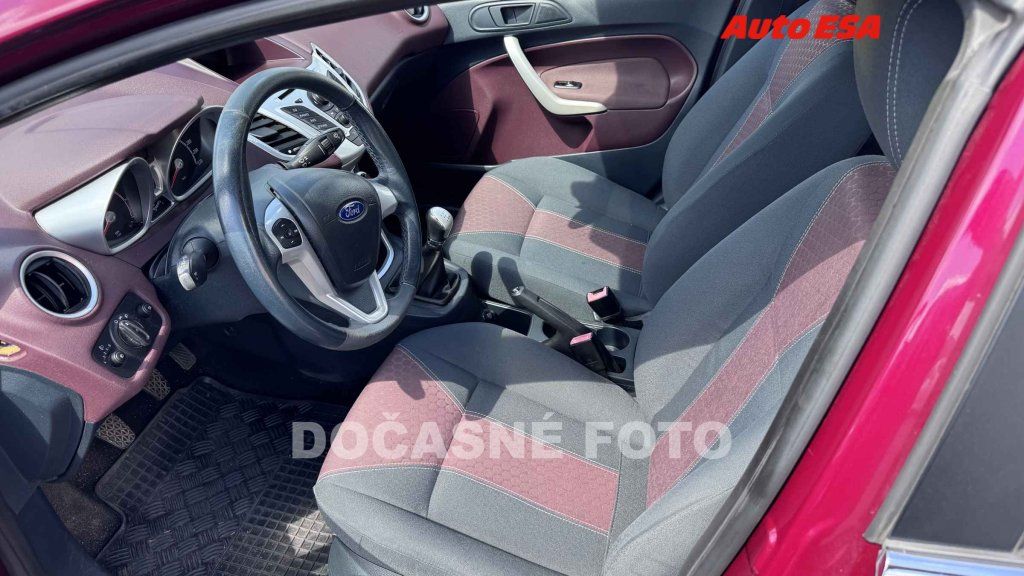 Ford Fiesta, 1.4Ti-vct,AC,výhřev sed - fotka 3
