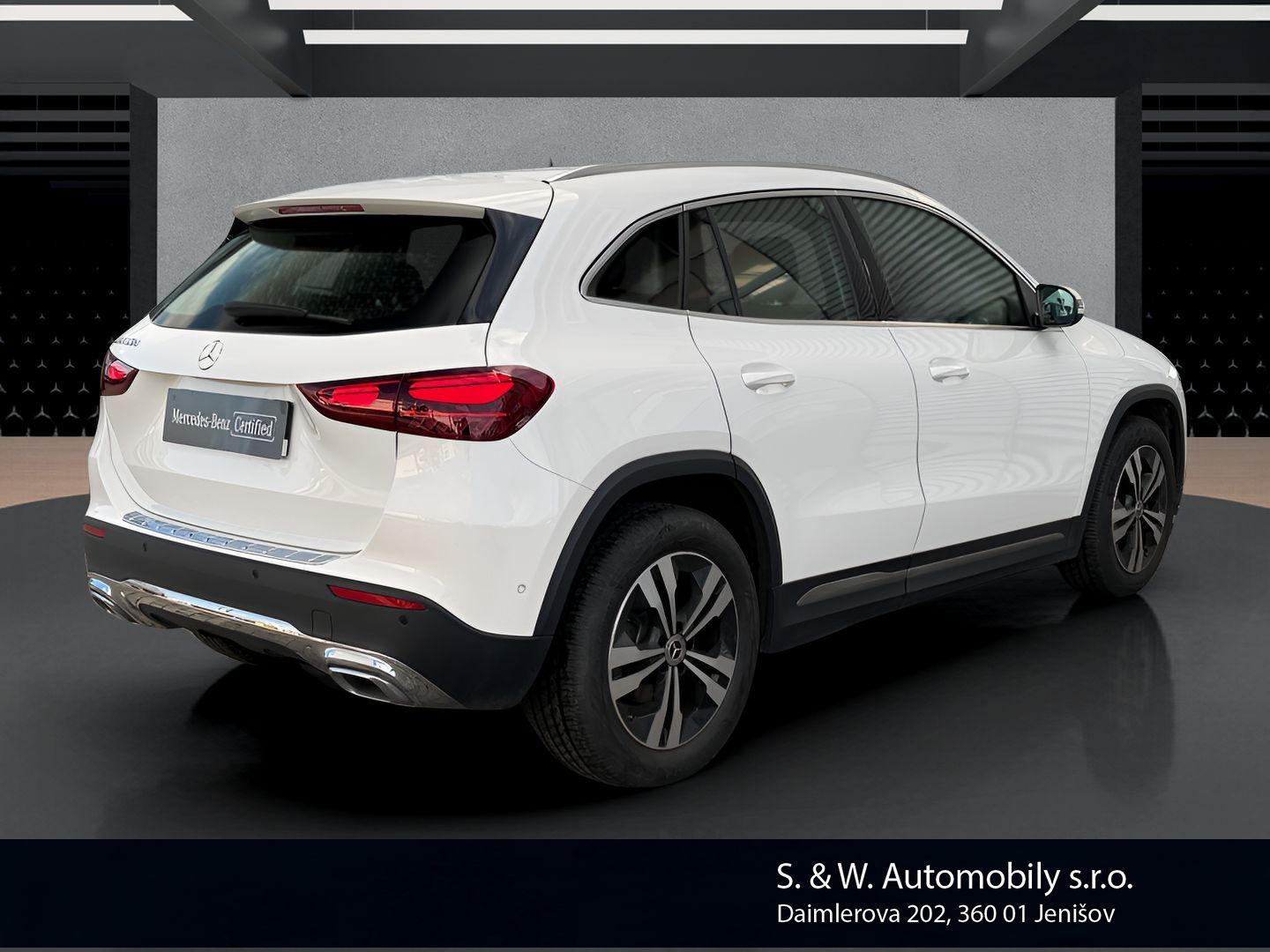 Mercedes-Benz GLA, GLA180d - fotka 5