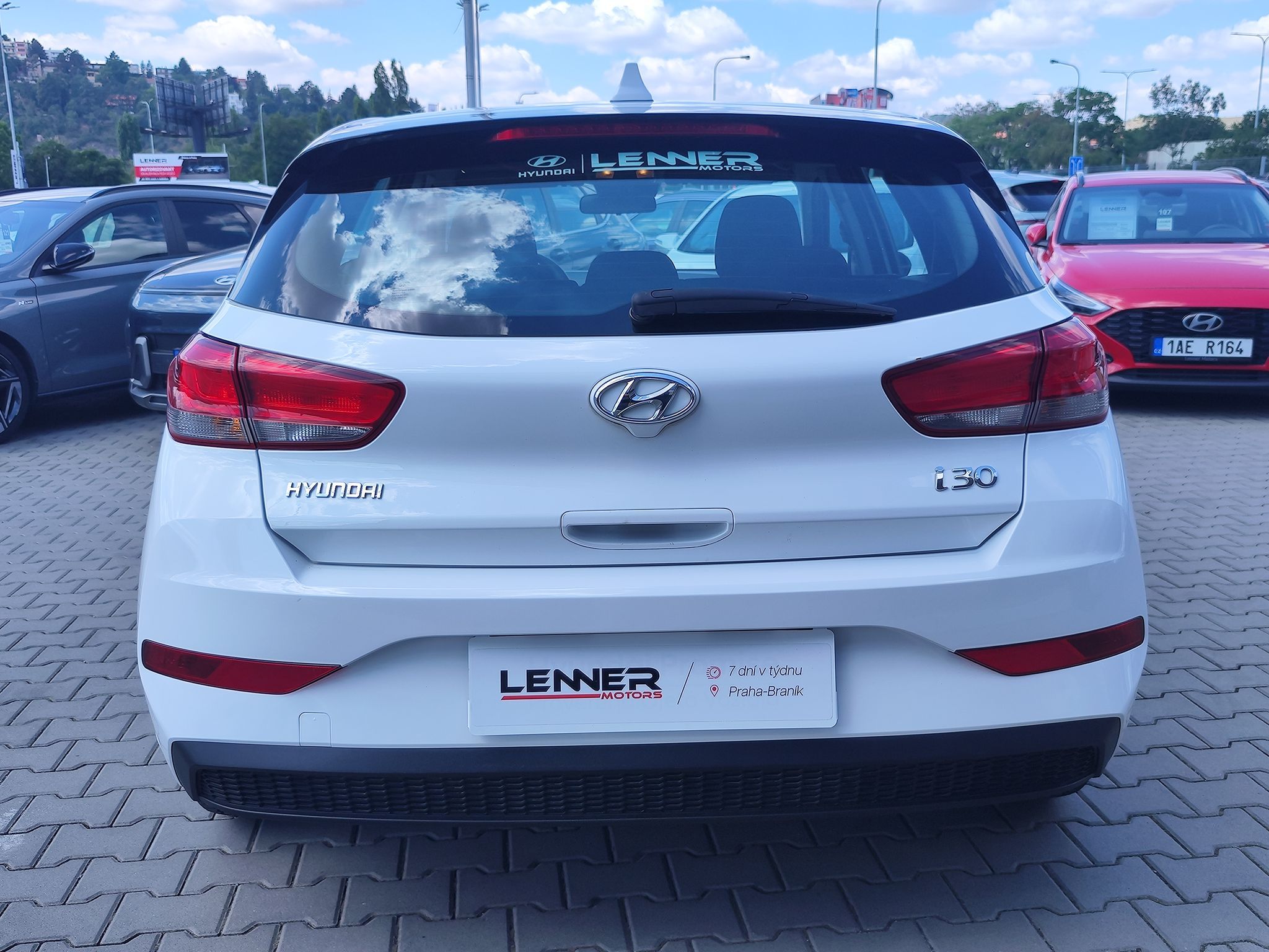 Hyundai i30, 1.5i/81kW Start Plus - fotka 6