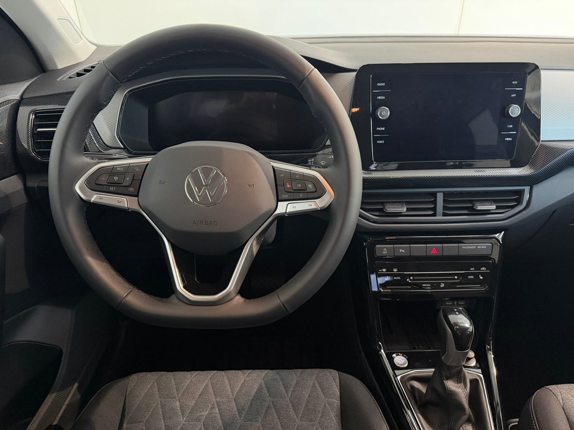 Volkswagen T-Cross, 1.0 TSI 85 kW 7DSG Life - fotka 5