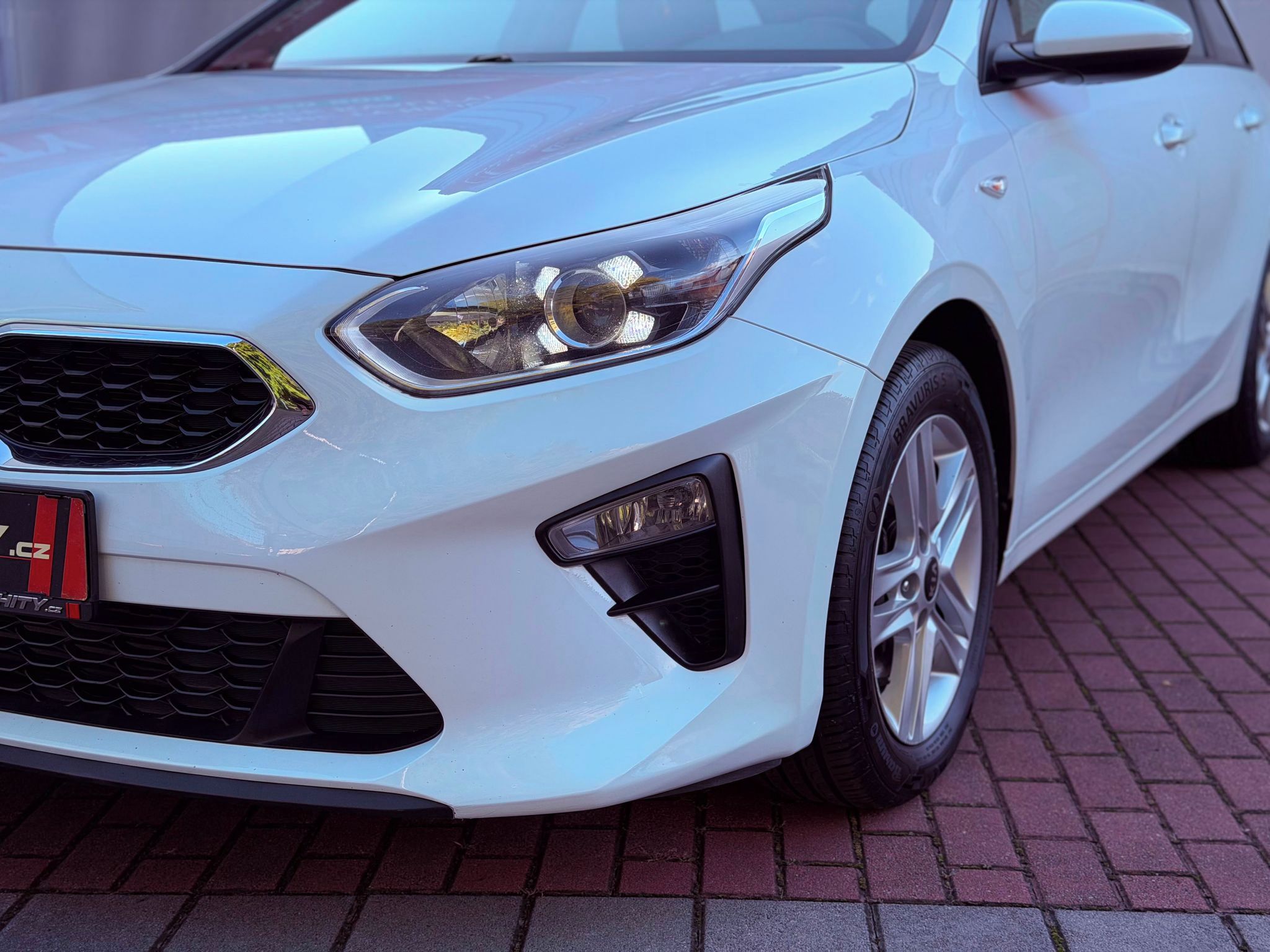 Kia Cee´d, 1.5 T-GDi Exclusive, ČR - fotka 3