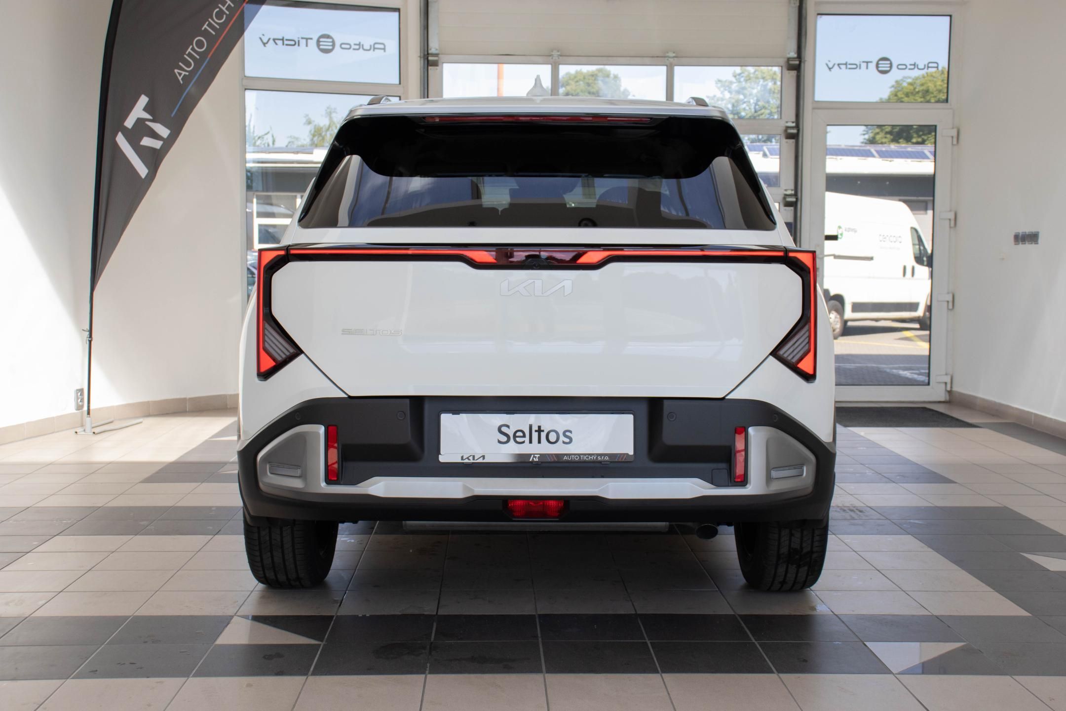 Kia Seltos, 1,6 T-GDi GPF 4x2 7DCT EXCLUSI - fotka 5