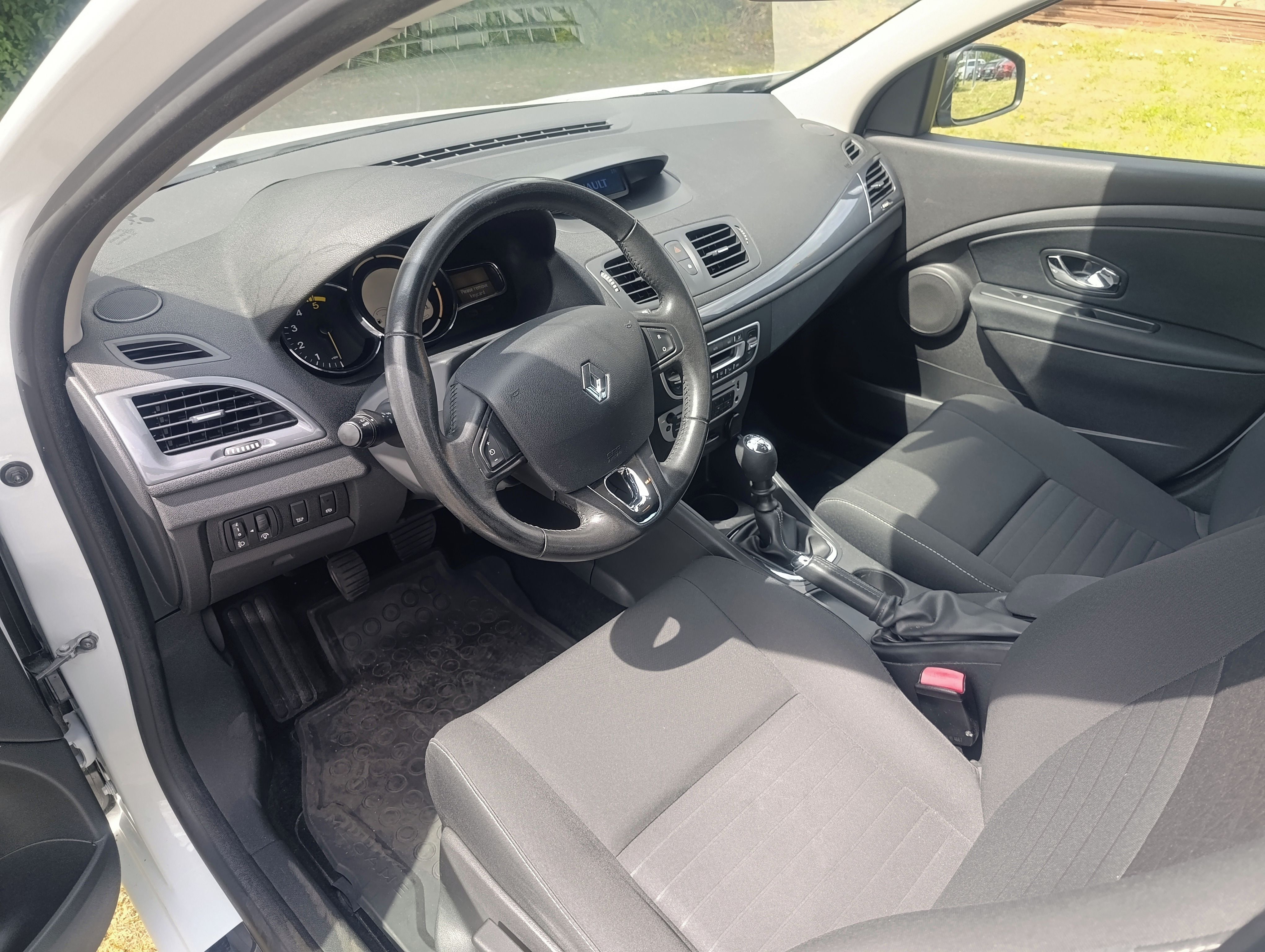 Renault Mégane, 1.5dCi 81kW, Limited, ČR - fotka 6