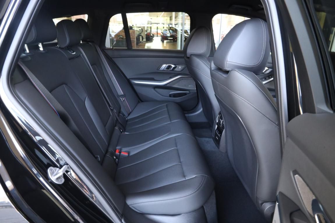BMW Řada 3, M340i xDrive Touring - fotka 6