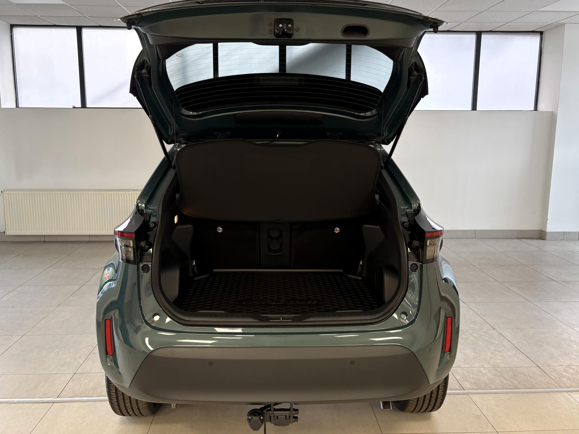 Toyota Yaris Cross, 1.5L(4x2), e-CVT, Style - fotka 6