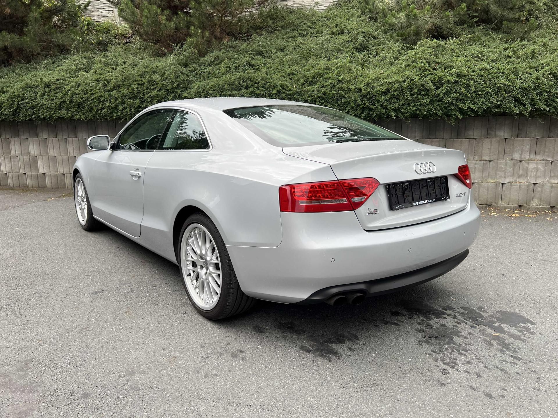 Audi A5, coupé 2.0 TFSi 132 kW - fotka 4