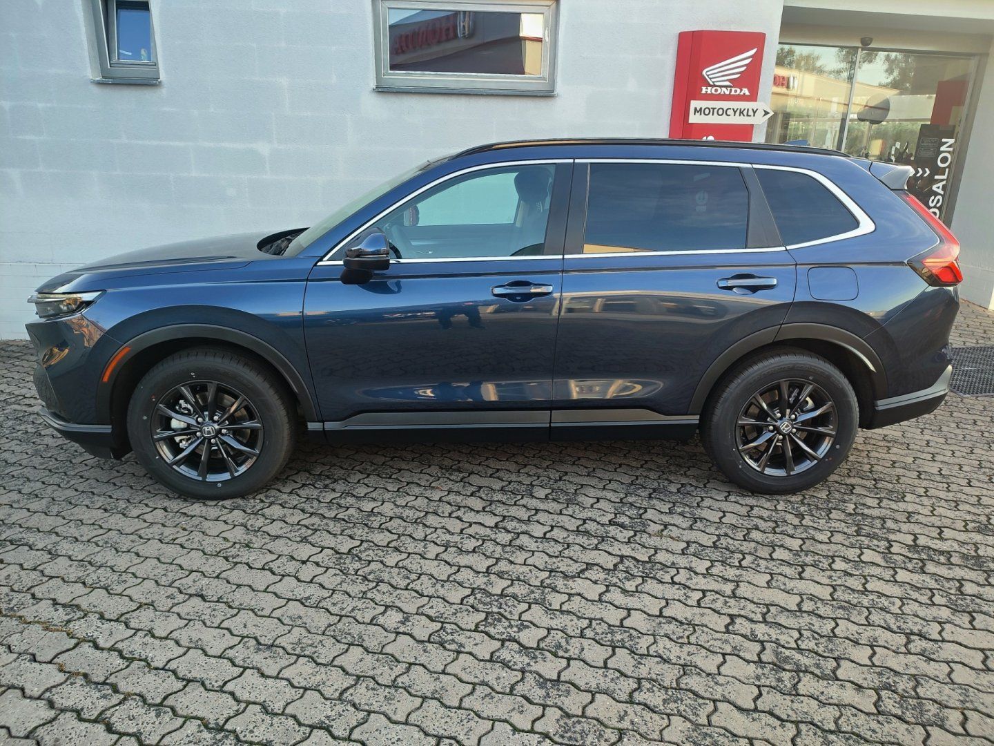 Honda CR-V, 2.0 e:HEV ADVANCE 4WD SKLADEM - fotka 3