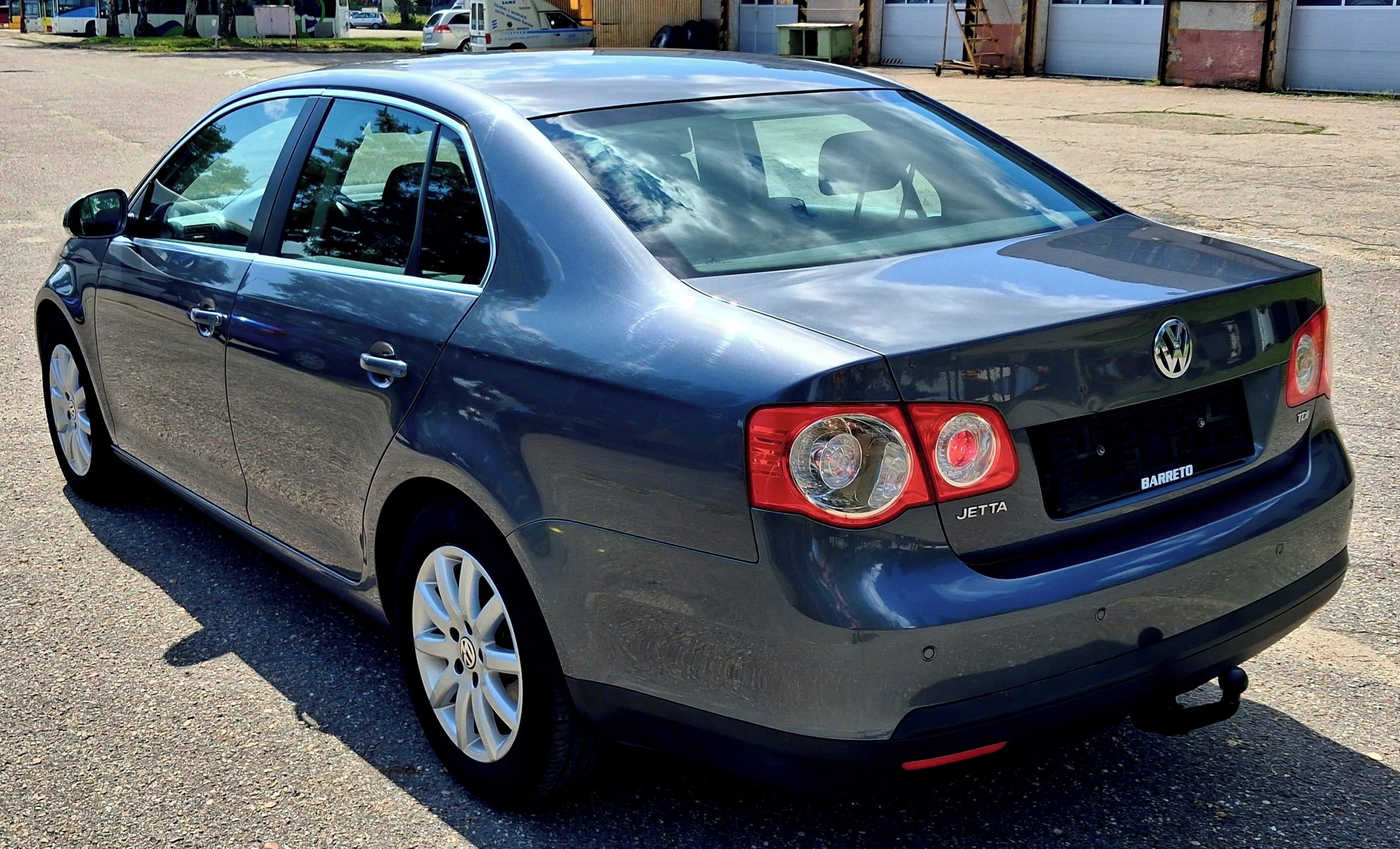 Volkswagen Jetta, 1.9 Tdi Bez DPF 1.MAJITEL. - fotka 3