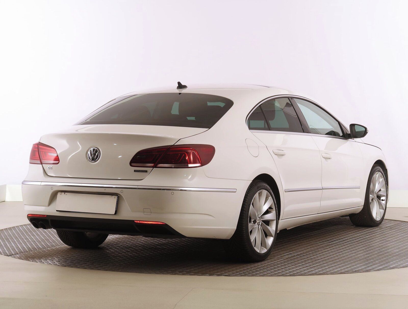 Volkswagen CC, 2.0 TDI, Serv.kniha, Xenony - fotka 5