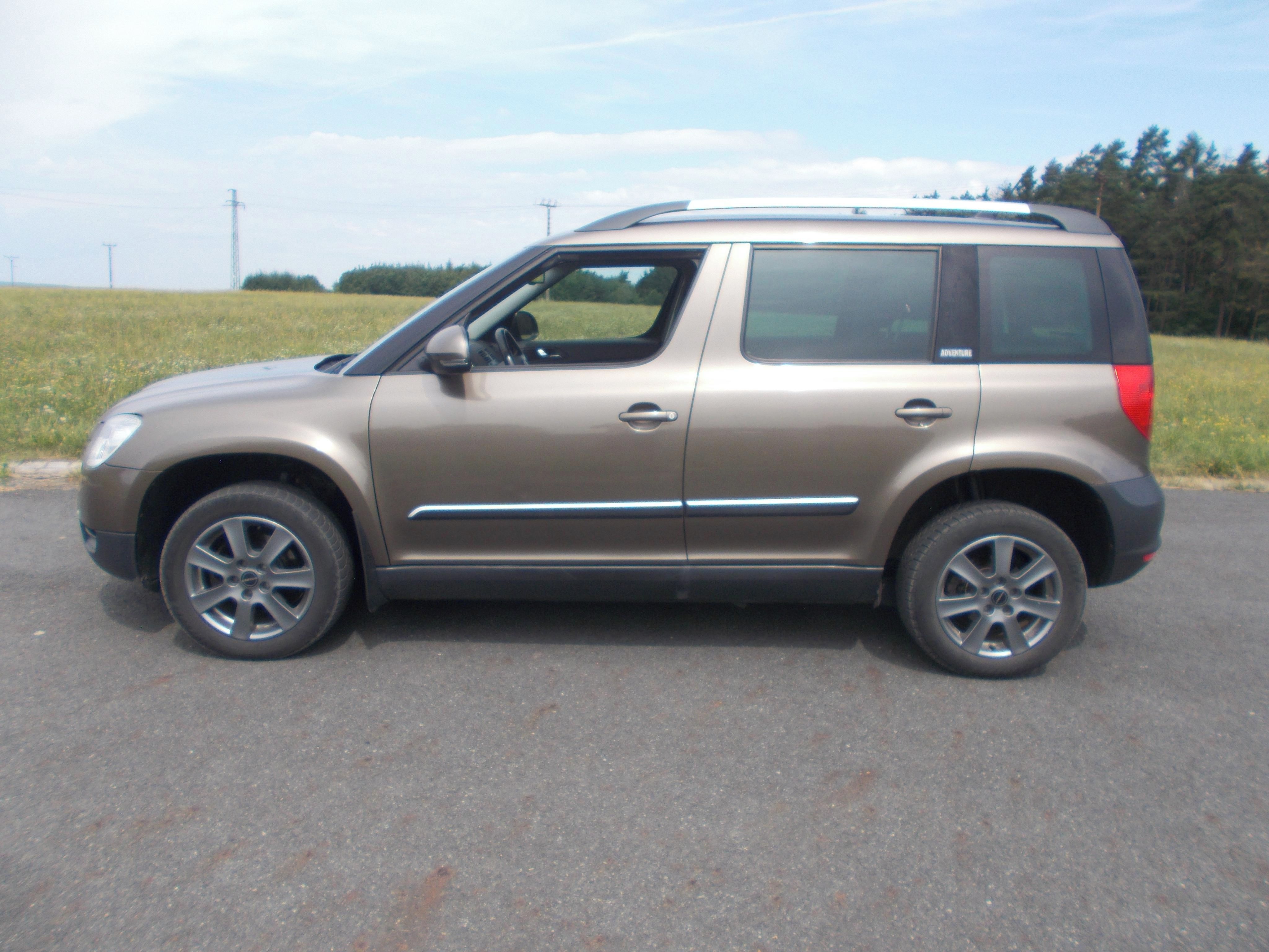 Škoda Yeti, 2,0 TDI 81 KM SERVISOVANÉ - fotka 2