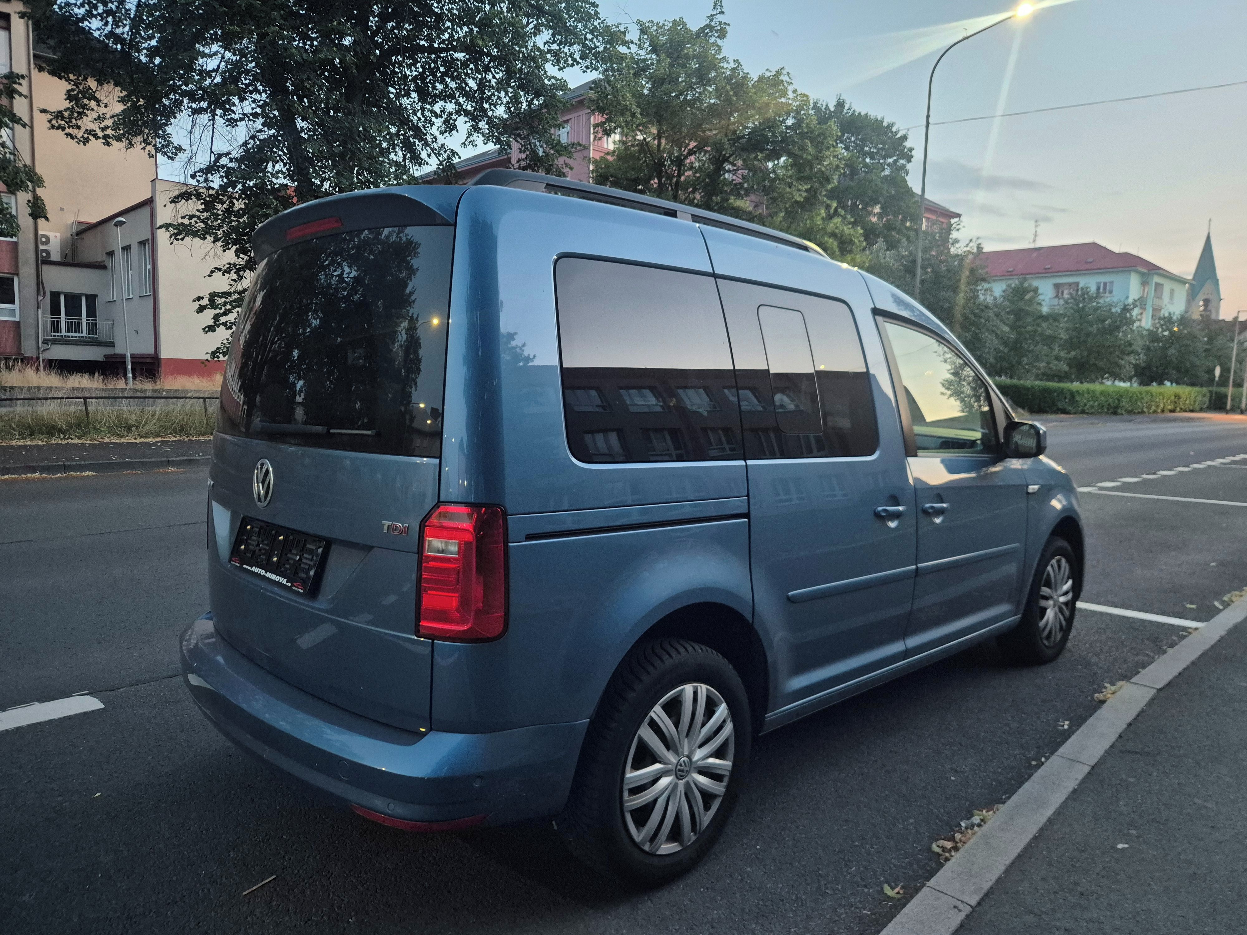 Volkswagen Caddy, 2.0 TDI 110kw BEACH - fotka 3