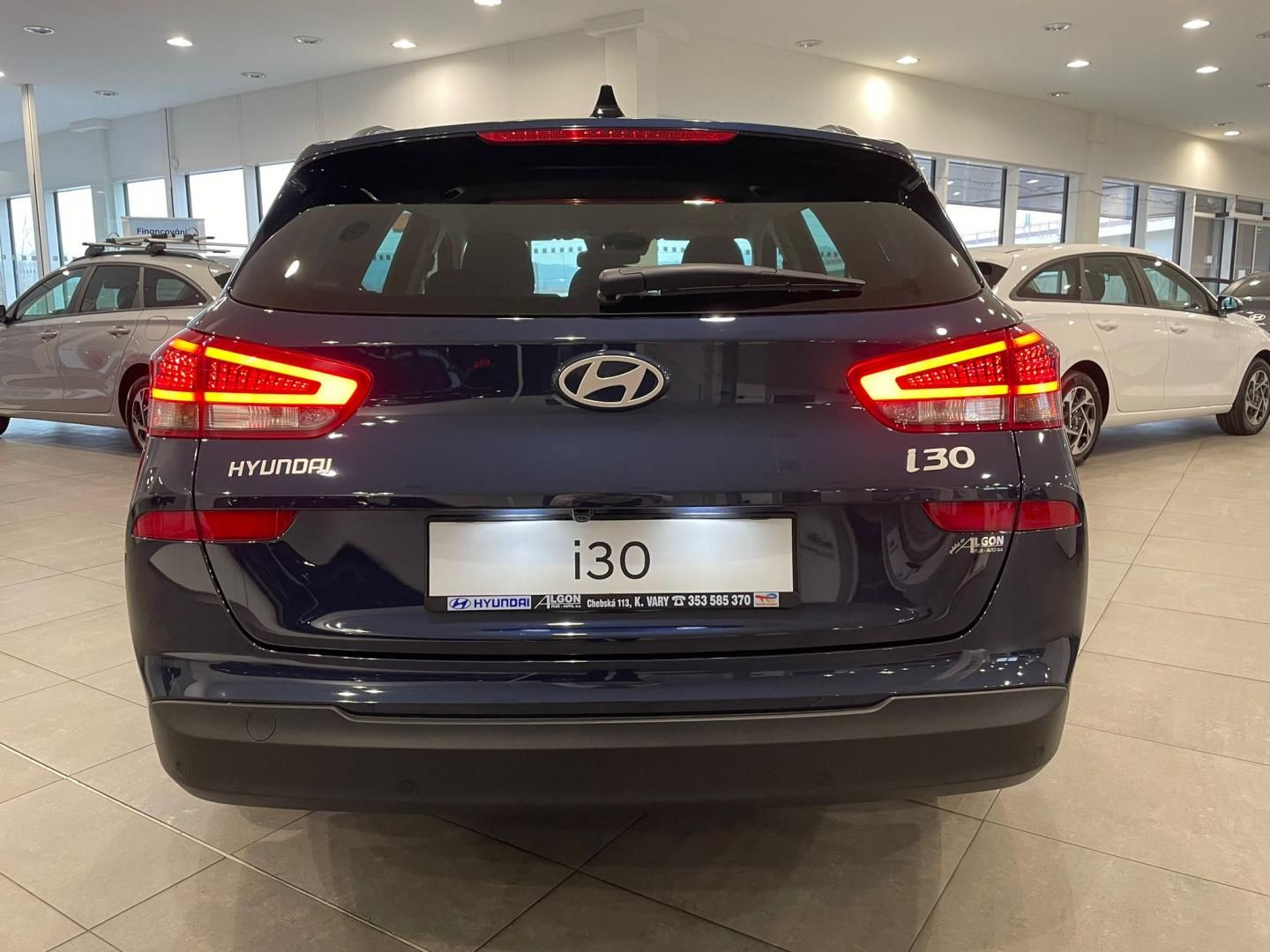 Hyundai i30, 1,0 T-GDI GO Czech! - fotka 4
