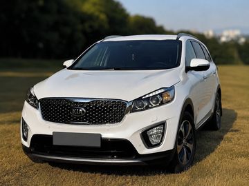 Sorento 147 kW 4x4, po servisu