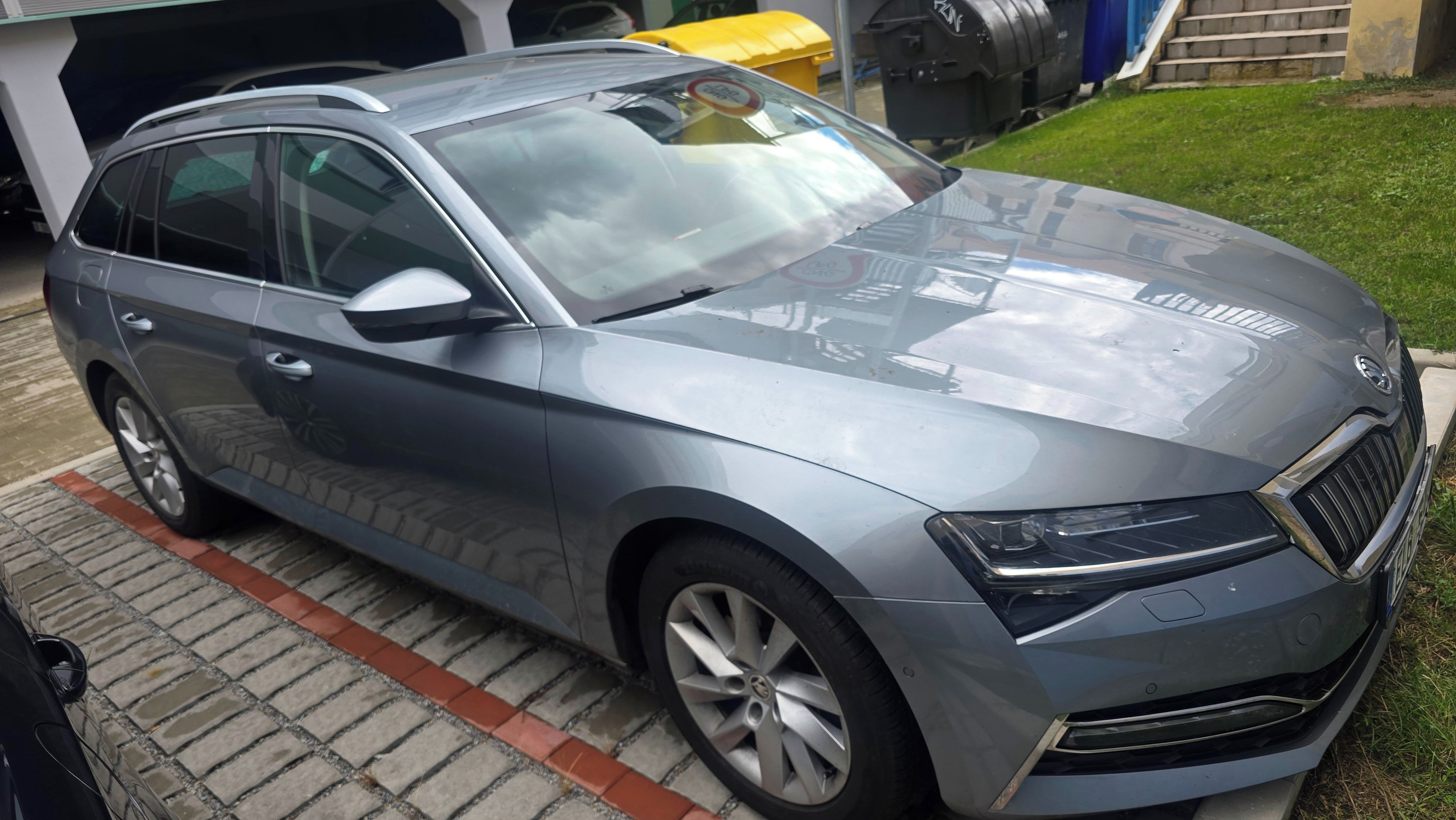 Škoda Superb, ŠKODA Superb iV hybrid