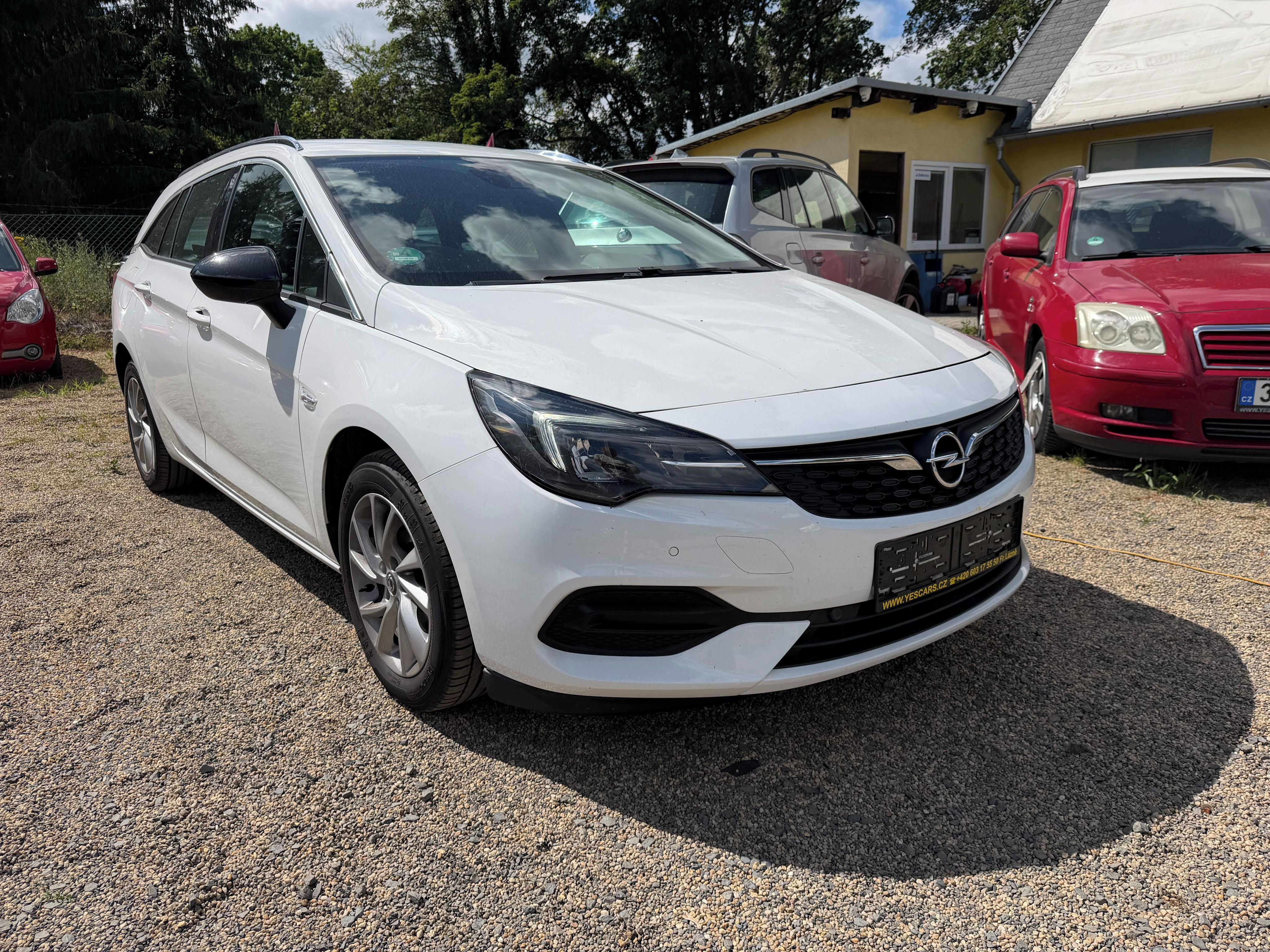 Opel Astra, 1.5CDTi Sports Tourer - fotka 2