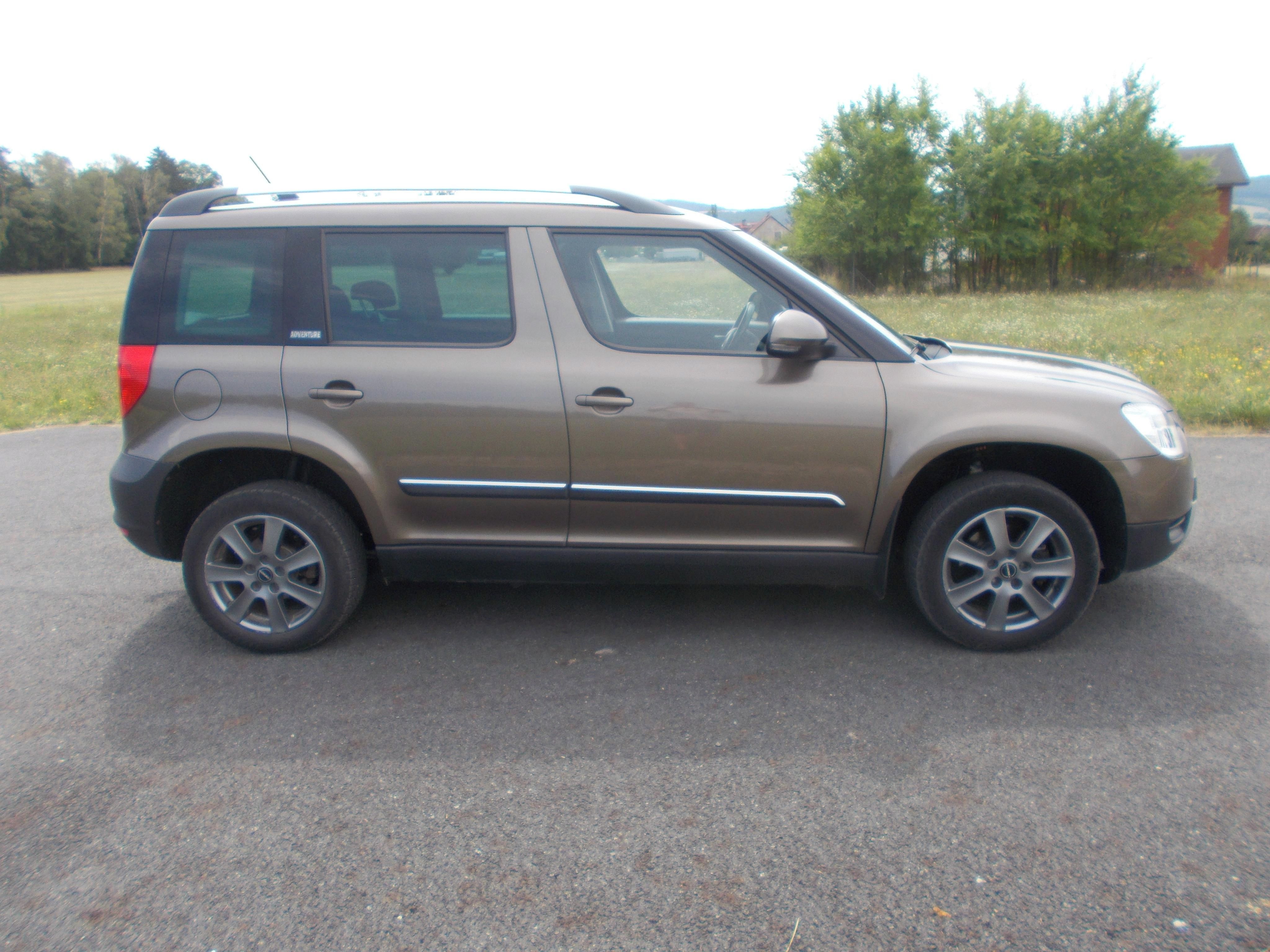 Škoda Yeti, 2,0 TDI 81 KM SERVISOVANÉ - fotka 6