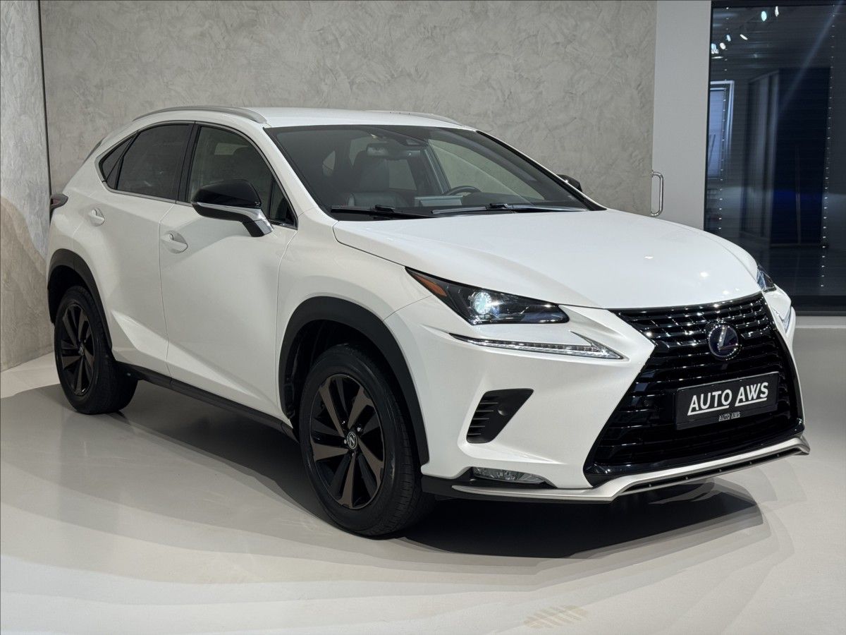 Lexus NX 300h, 2,5   Hybrid Luxury LED Assist - fotka 3