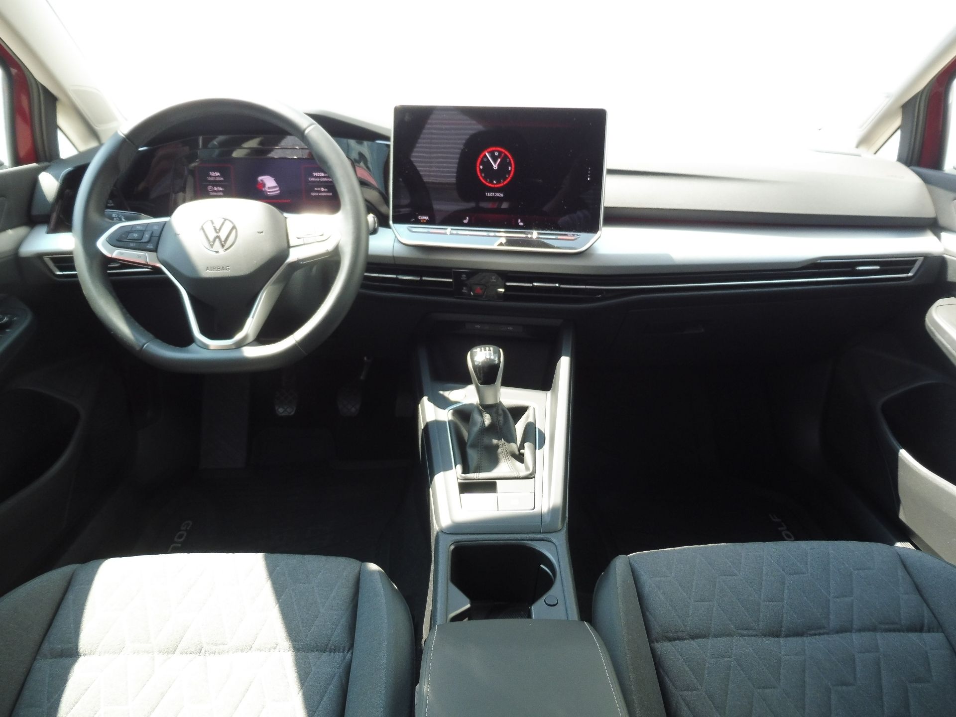 Volkswagen Golf, People 1,5 TSI 85kW - fotka 5