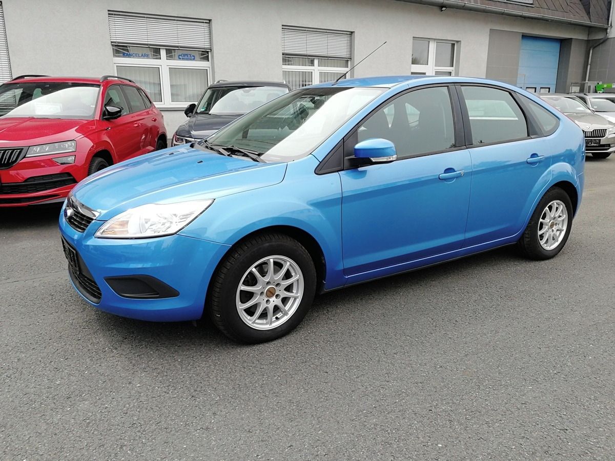 Ford Focus, 1.6i klima*alu*2.sada kol - fotka 2