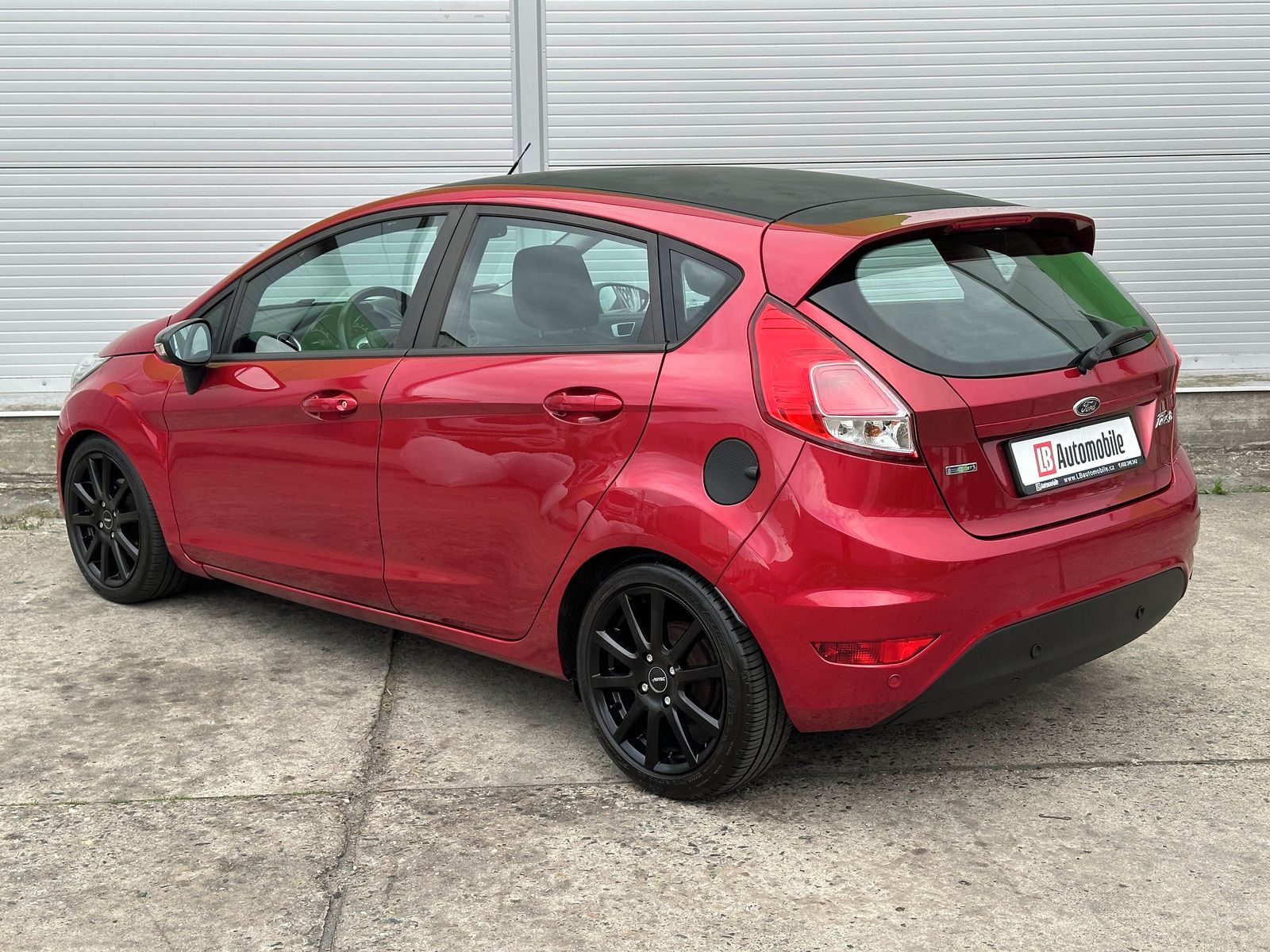 Ford Fiesta, 1.0EB KLIMA PDC NAVI ALU16 - fotka 6