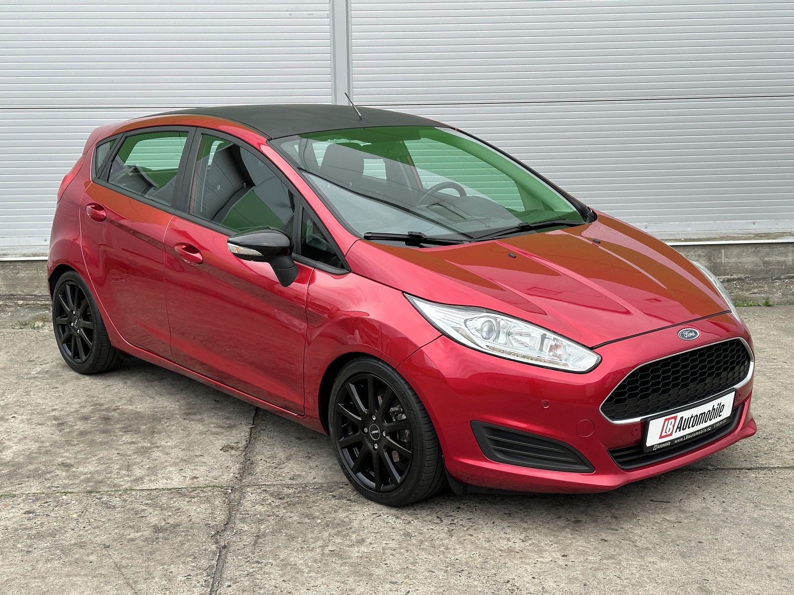 Ford Fiesta, 1.0EB KLIMA PDC NAVI ALU16 - fotka 3