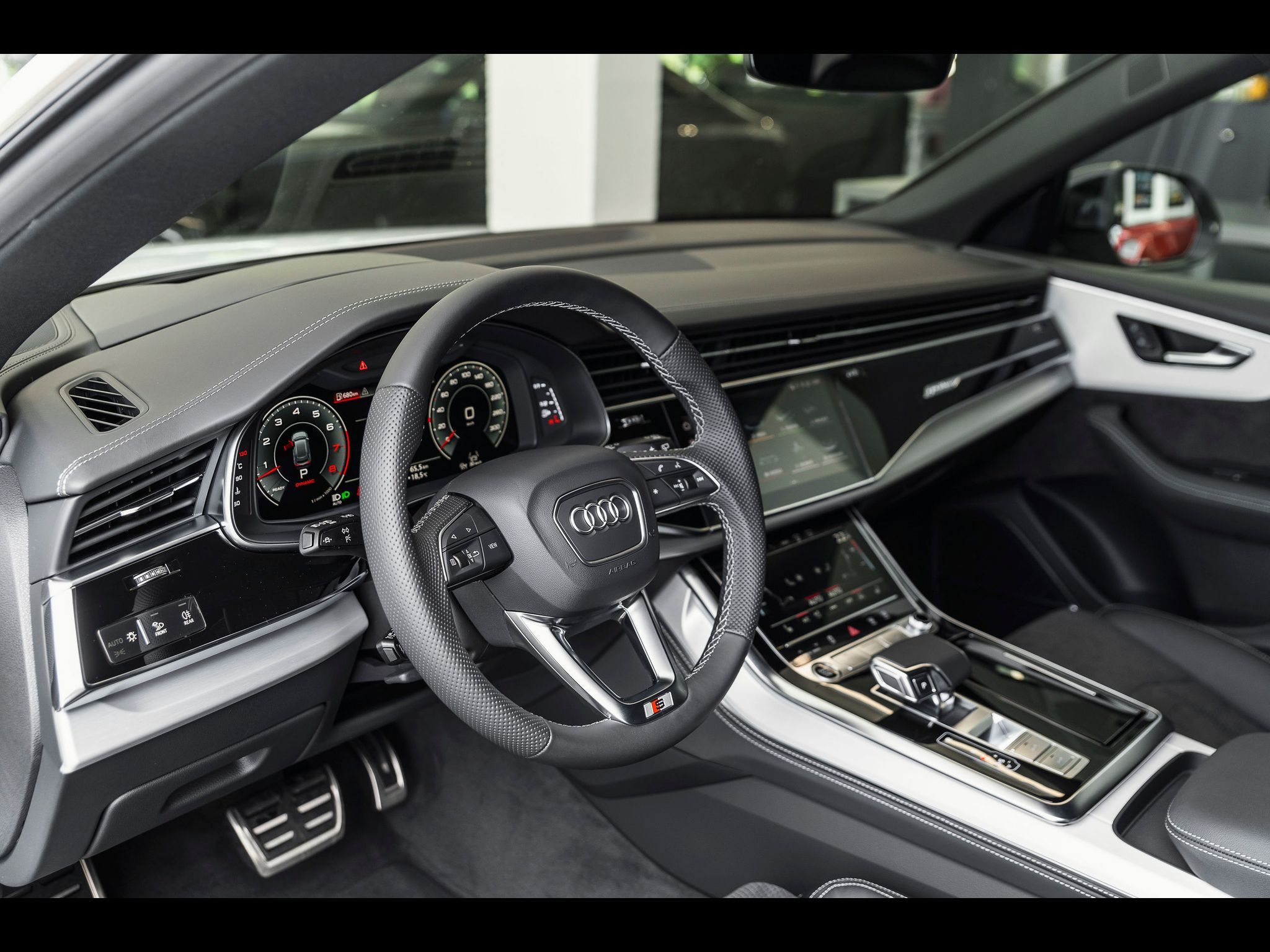 Audi Q8, 55 TFSI quattro S line/4zóny/H - fotka 5