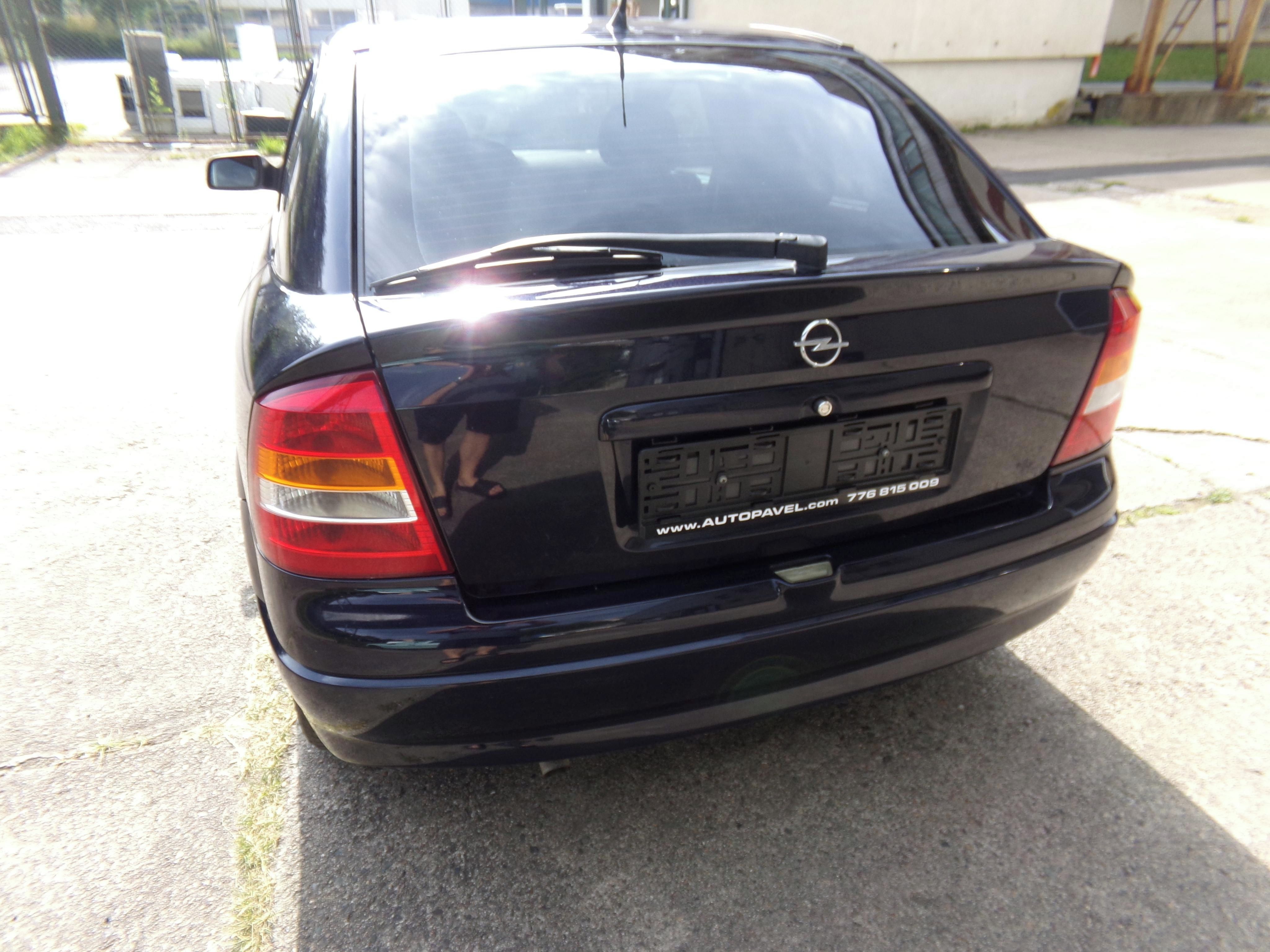 Opel Astra, 1.6 16V ELEGANCE - fotka 3