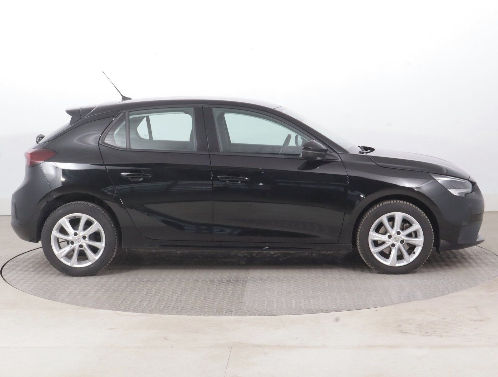Opel Corsa, 1.2 Turbo, Navi, Klima - fotka 5