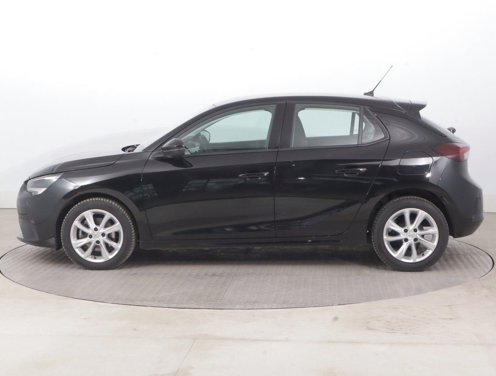 Opel Corsa, 1.2 Turbo, Navi, Klima - fotka 3