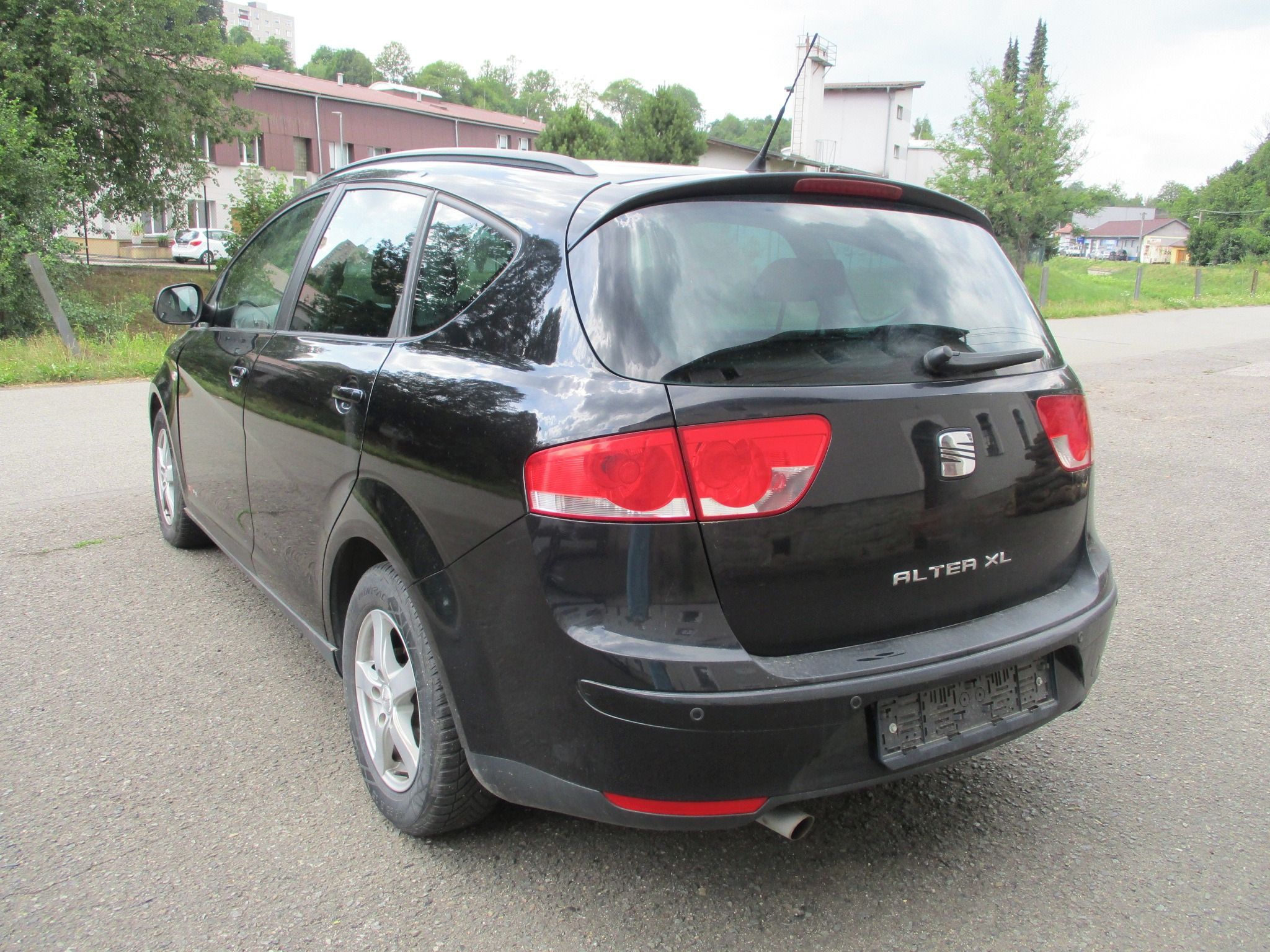 Seat Altea, XL - 1.6 TDi, nové STK - fotka 3