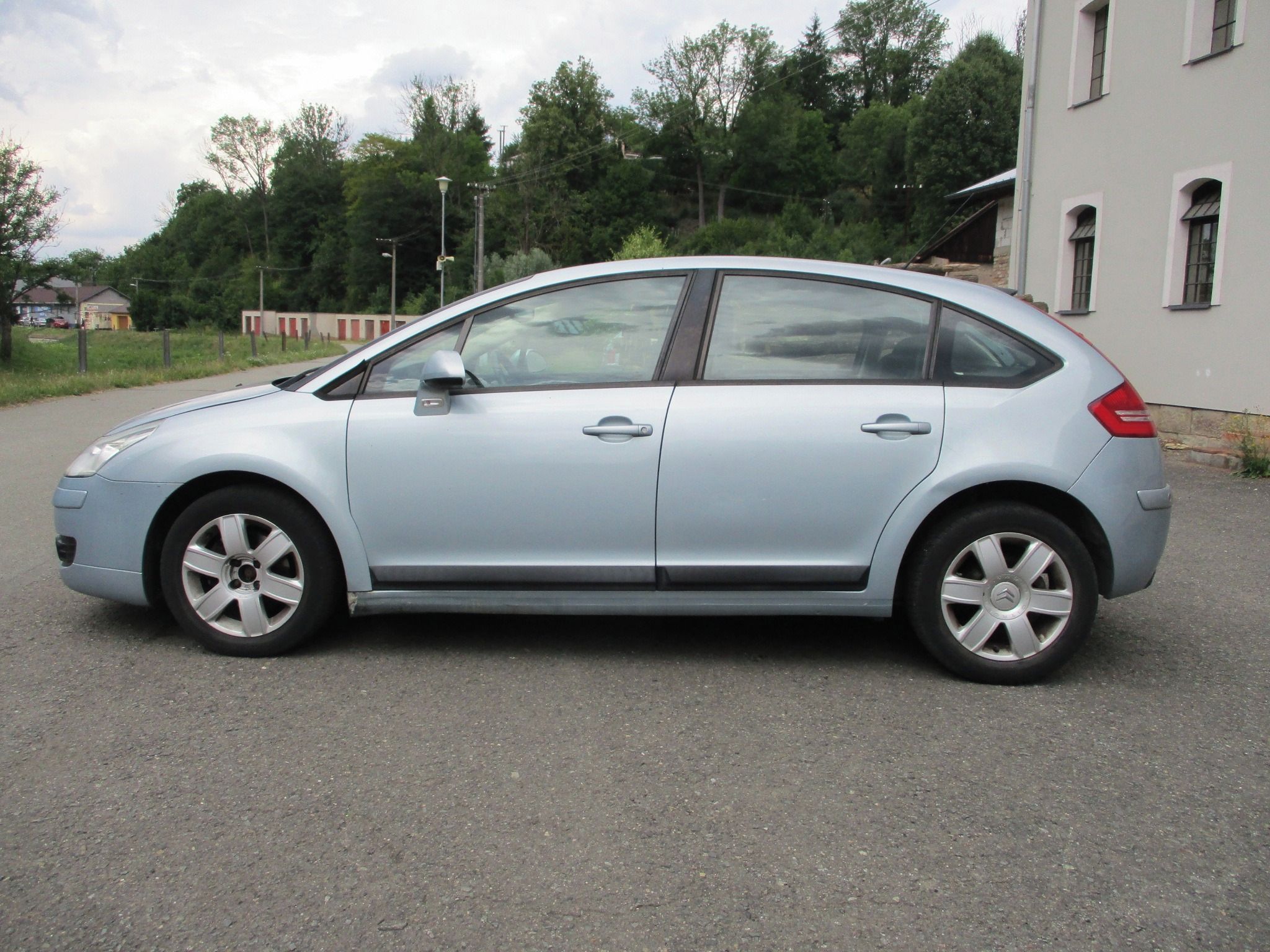 Citroën C4, 1.6 i - AUTOMAT - fotka 2