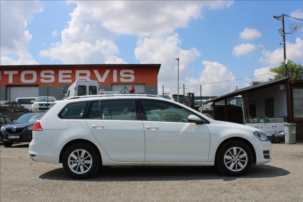 Volkswagen Golf, 1,2 TSi  DSG, 82.644 km, ČR - fotka 4