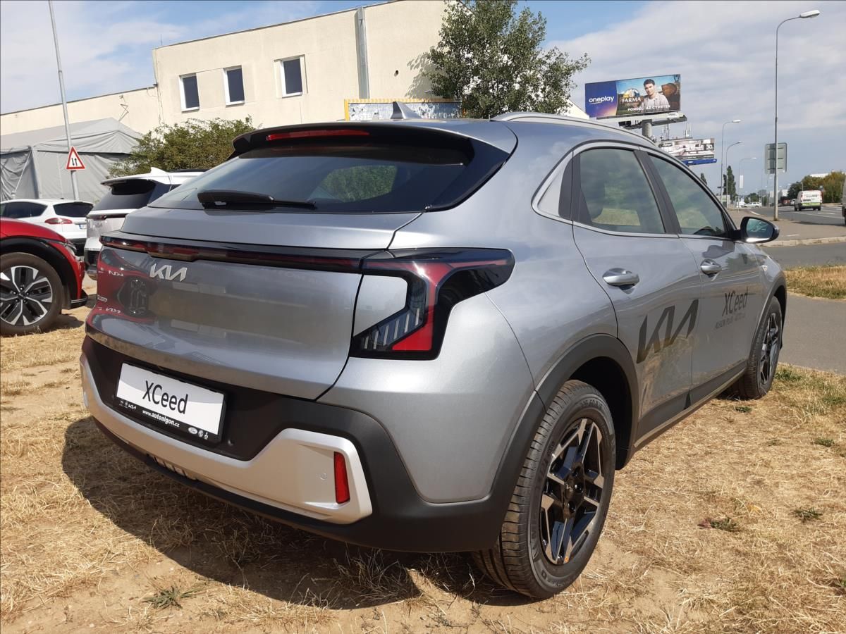 Kia XCee´d, SPIN 1,0 85kW MT6 - fotka 4
