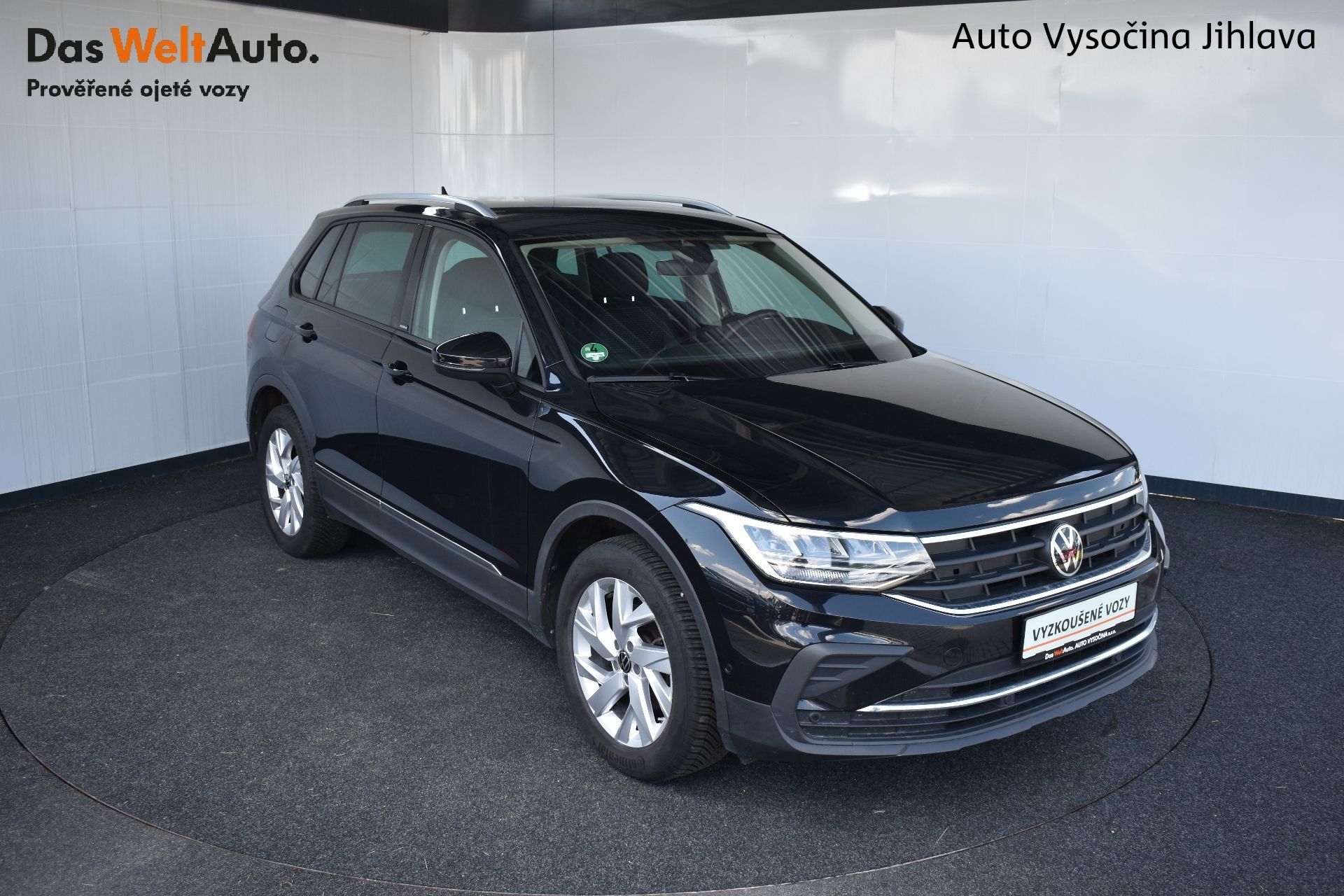 Volkswagen Tiguan, 1.5TSI 5let záruka,manuál - fotka 6
