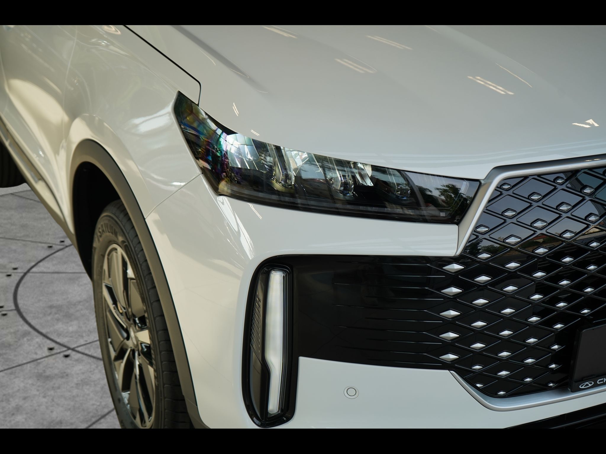 Chery Tiggo 4 HEV, UNIQUE 1.5 IDHE HEV - fotka 4