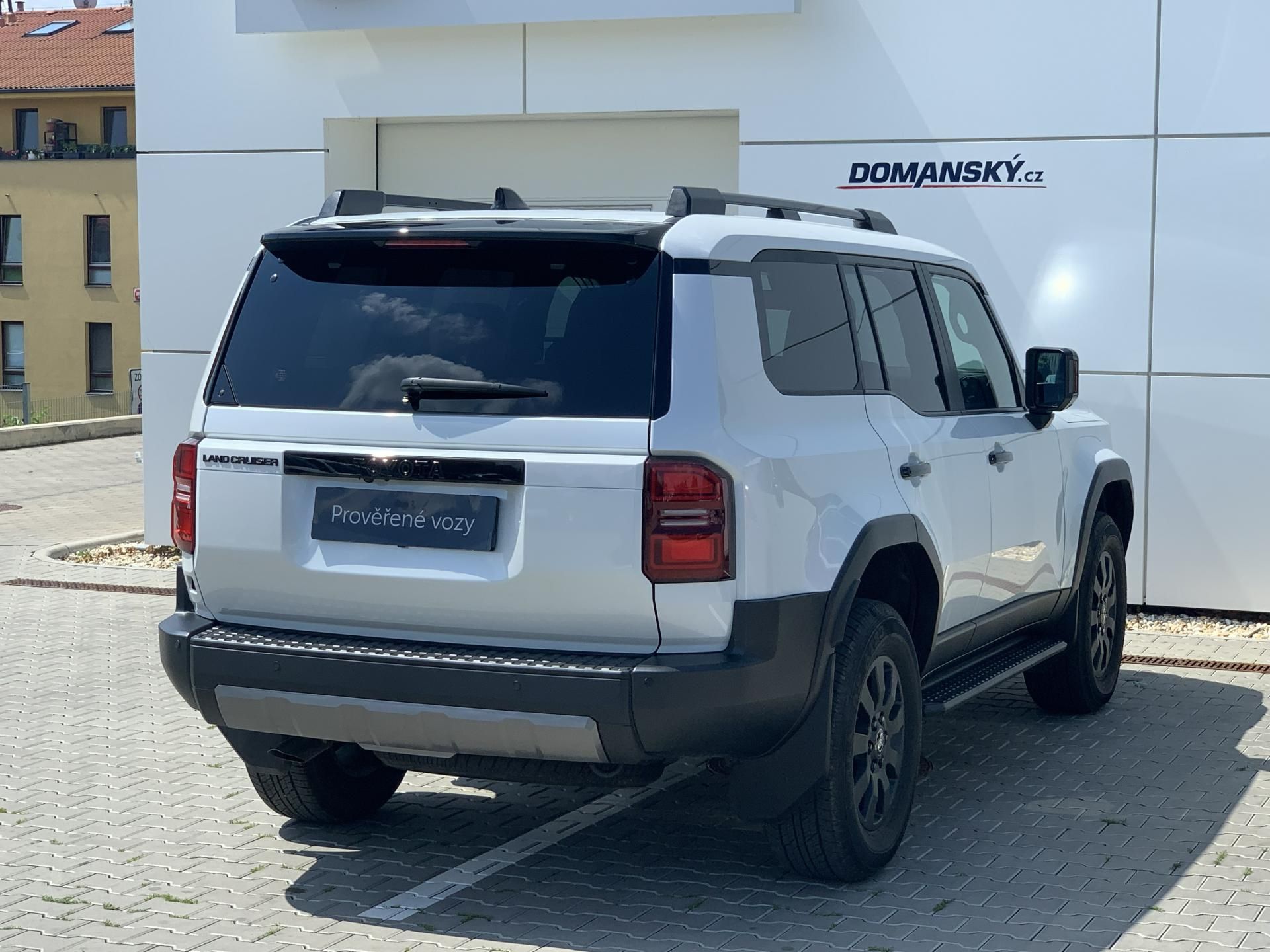 Toyota Land Cruiser, LANDCRUISER INVINCIBLE 2.8D-4D - fotka 3