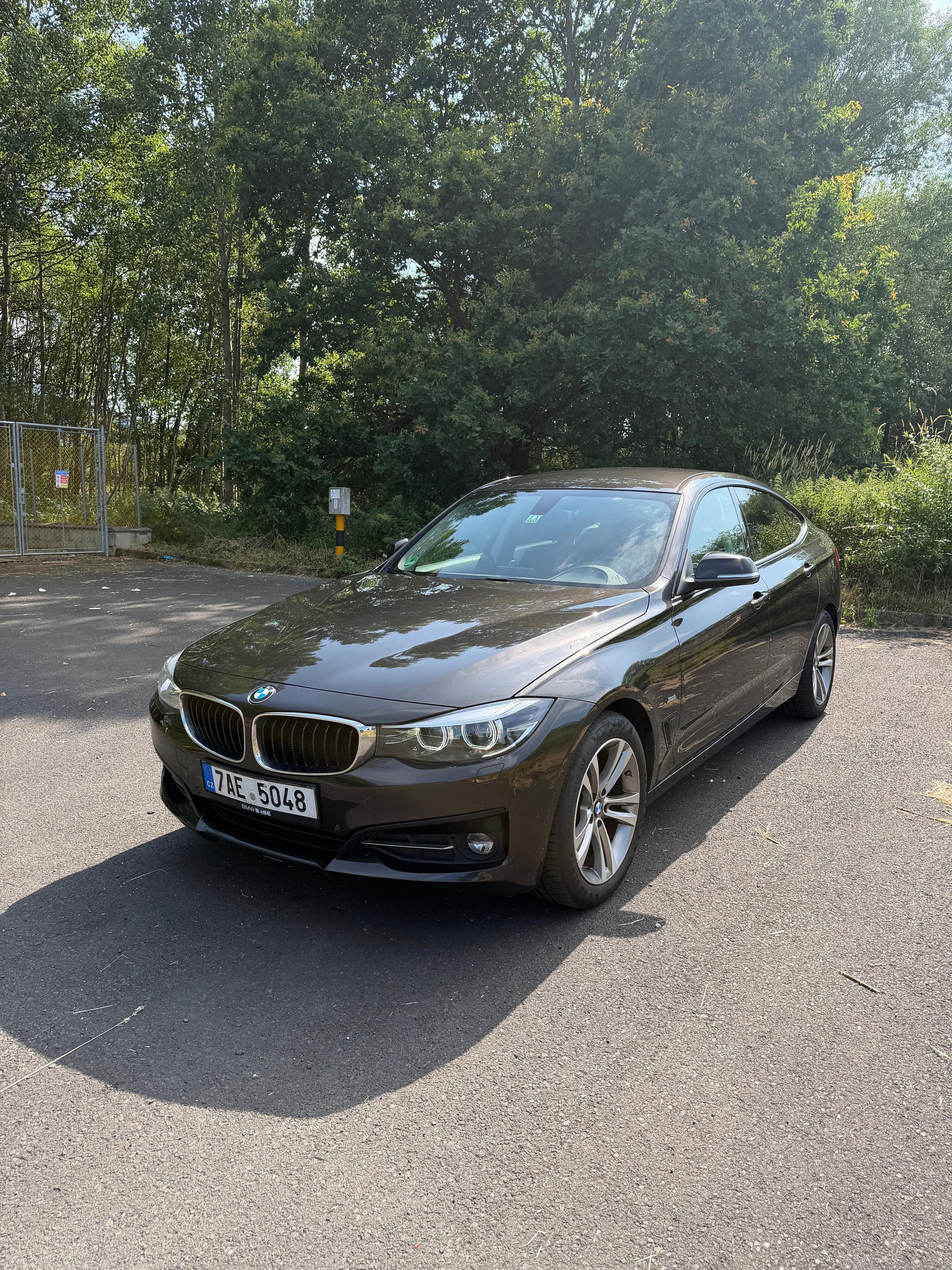 BMW Řada 3 - fotka 5