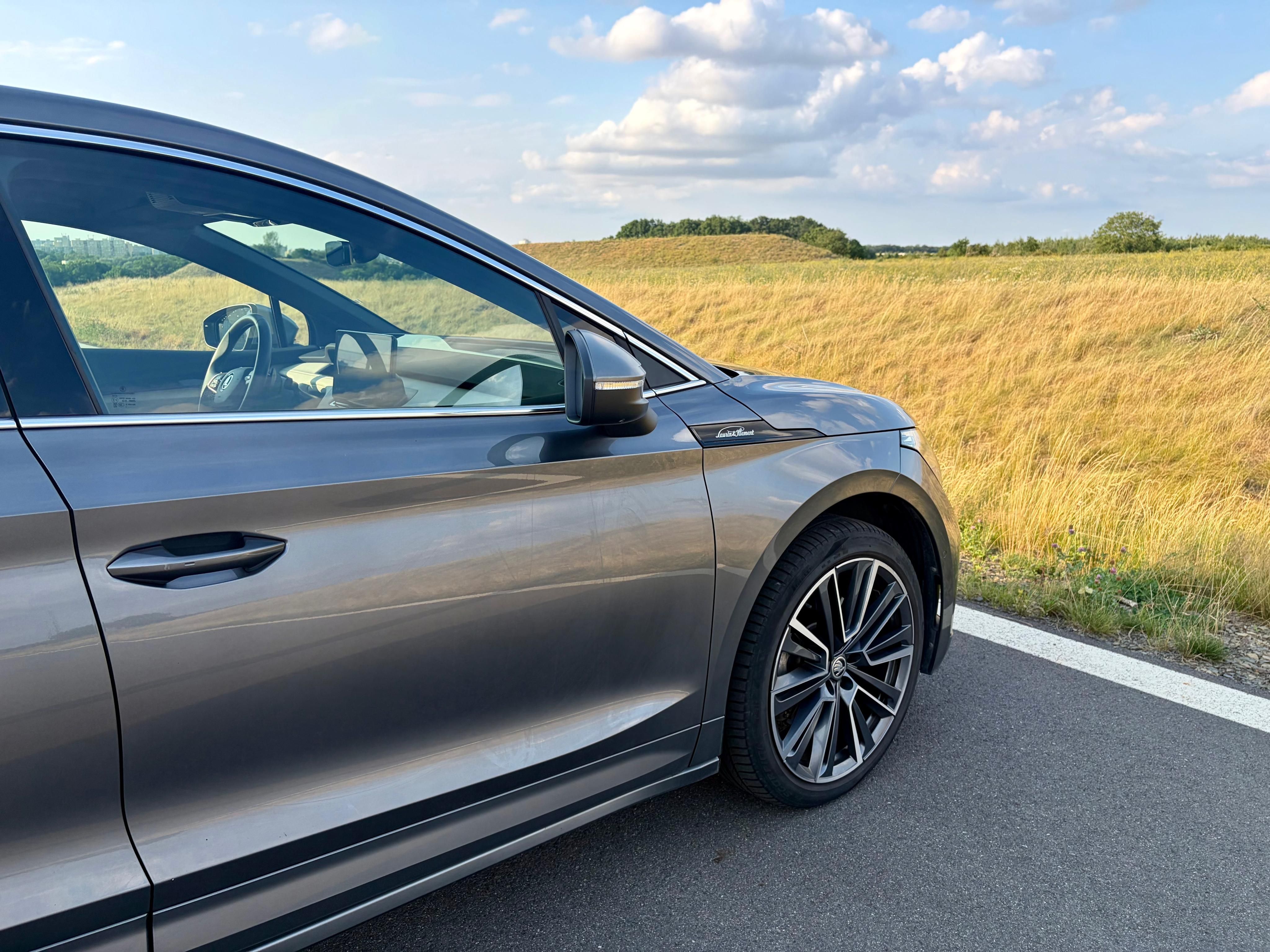 Škoda Enyaq, Škoda Enyaq Coupé L&K 85x 4x4 - fotka 5