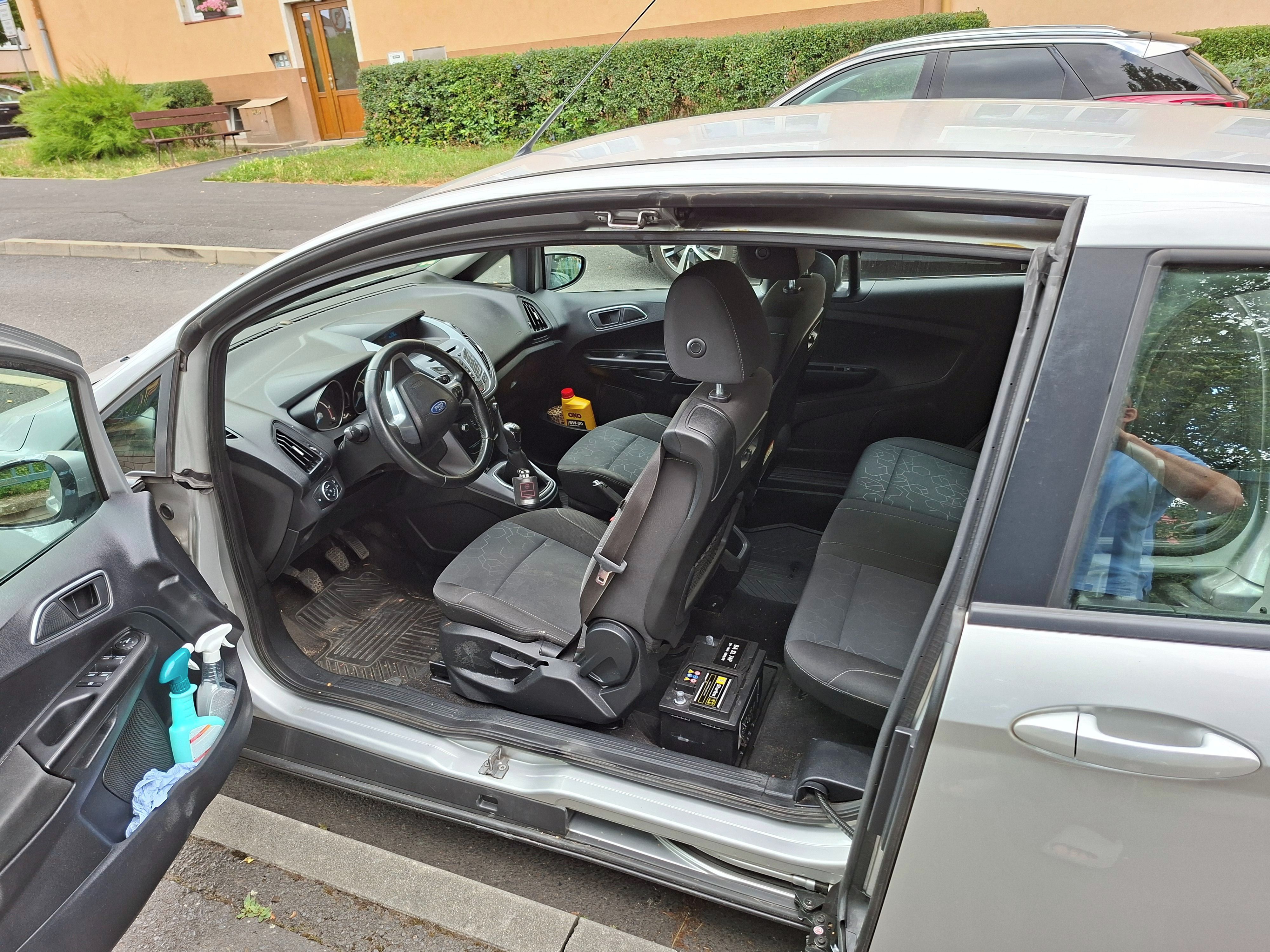 Ford B-MAX, 1.5 TDIC - fotka 6