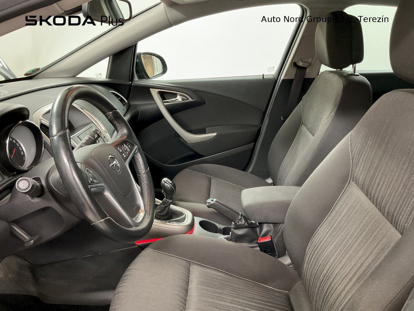 Opel Astra, 4. gen 1.4 Turbo 103kW - fotka 5