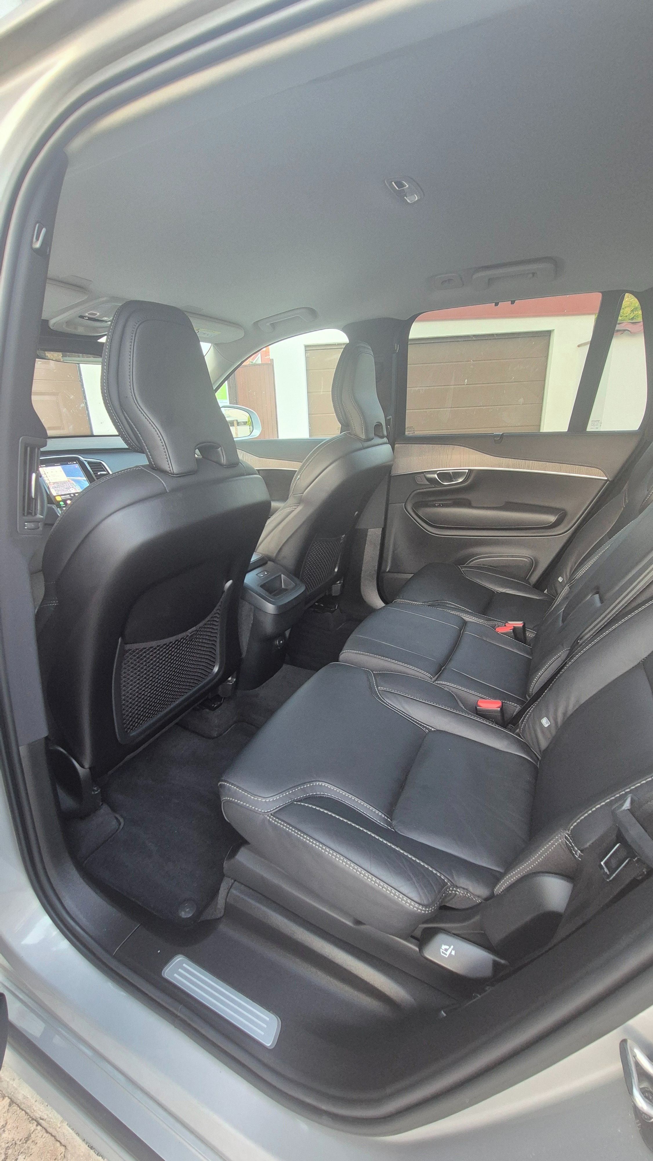 Volvo XC90, B5 AWD PLUS BRIGHT - fotka 6