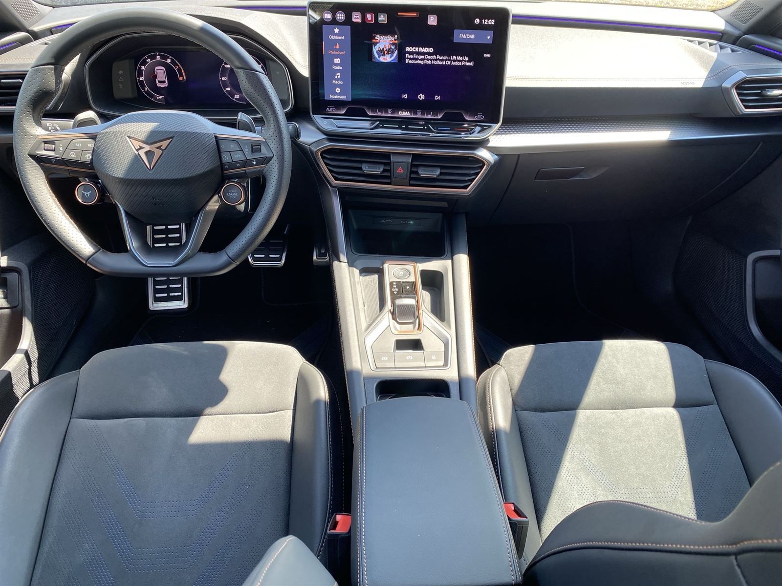 Cupra Leon, SP VZ 2.0 TSI 333k DSG 4WD - fotka 5