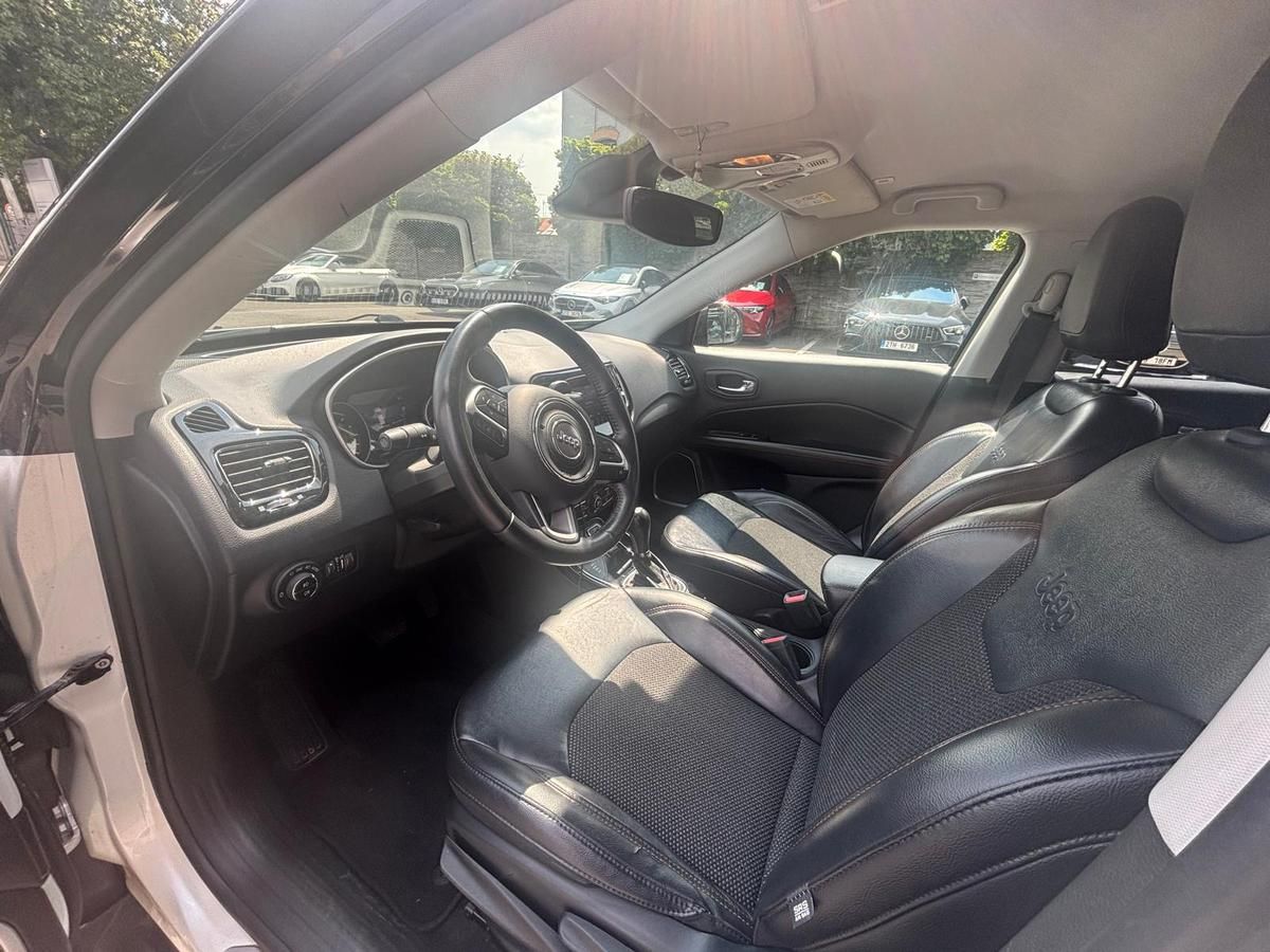 Jeep Compass, 2,0 MJET 140k  4WD Limited - fotka 3