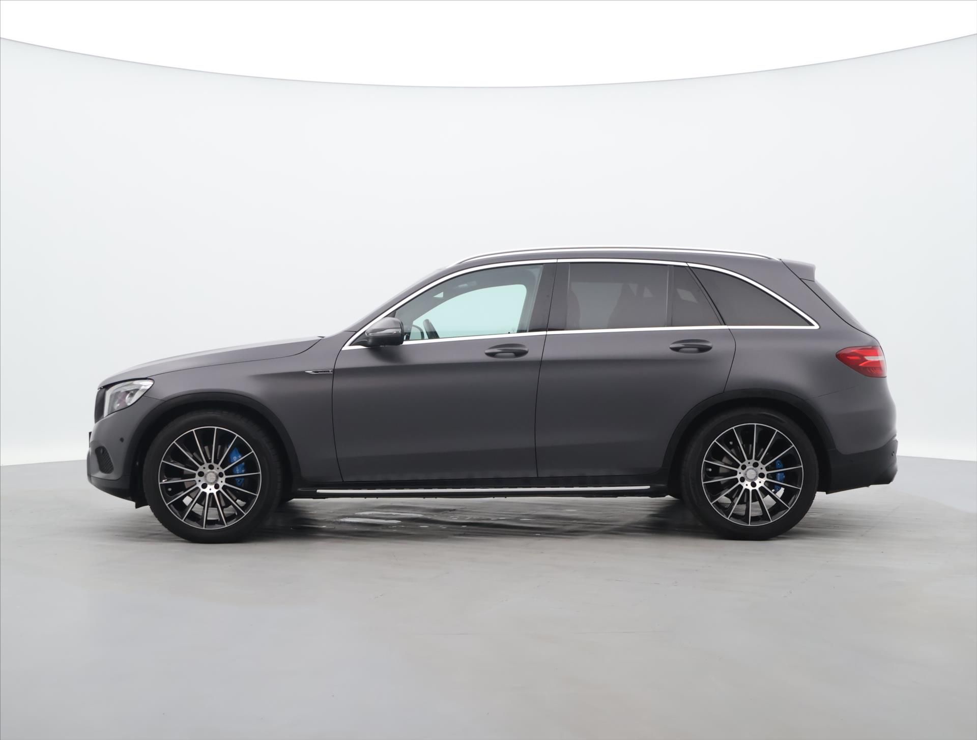 Mercedes-Benz GLC, 2,1 220d 125kW 4Matic Aut. LED - fotka 4
