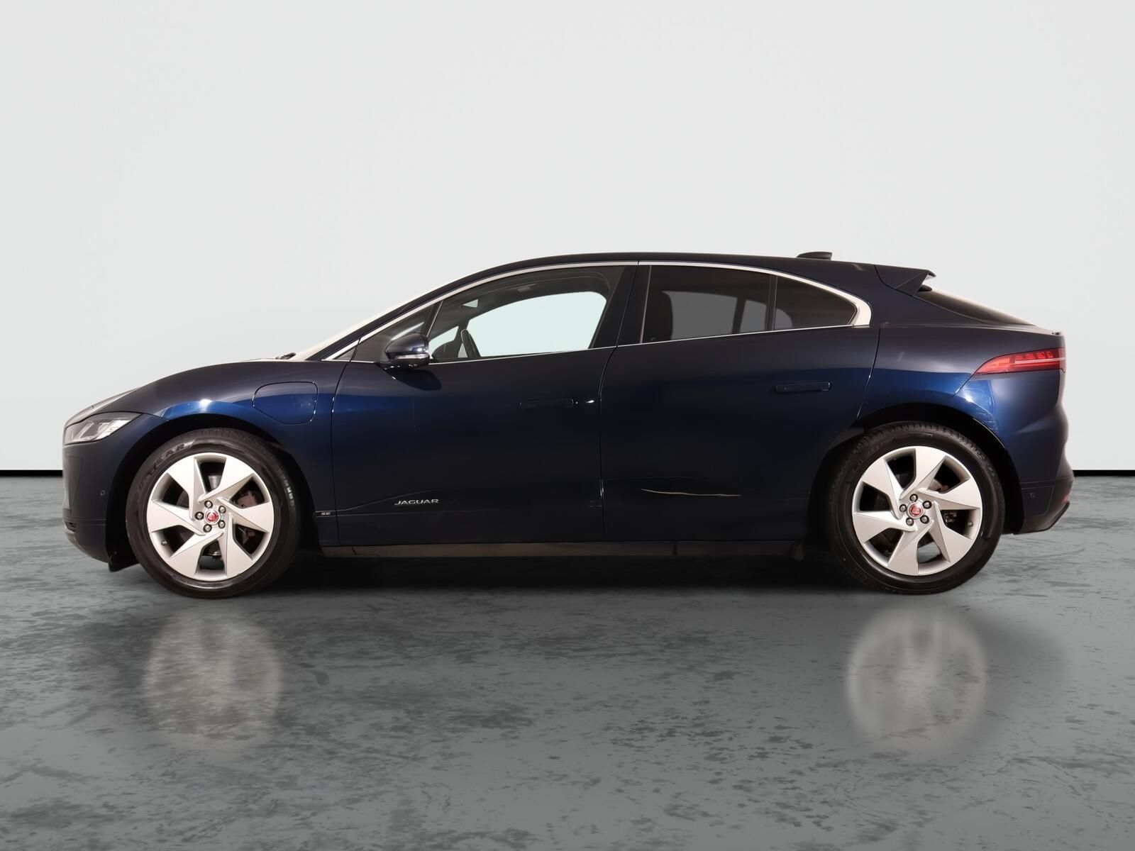 Jaguar I-Pace, EV400, SoH 89%, 4X4, Automat - fotka 3